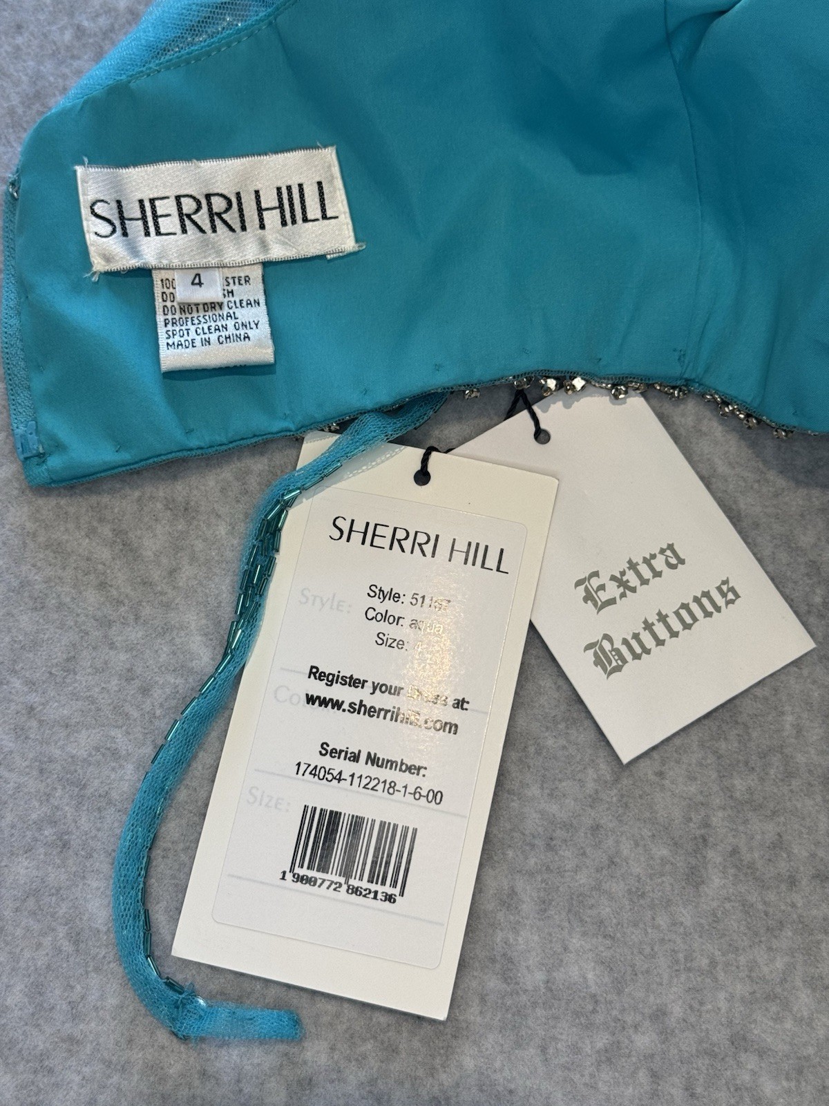 Sherri Hill Aqua Beaded Sequin Mermaid Gown V-Neck two-piece Long Formal 4