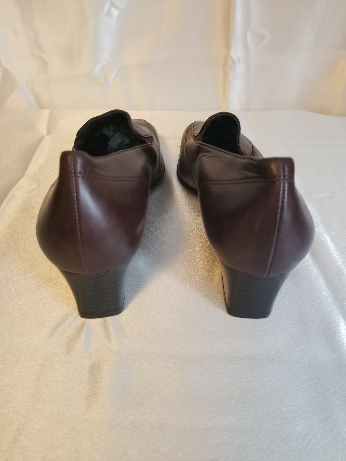 Theresia M “Nancy” Brown Leather Women Shoes. Size US 6.5, Euro 37.5, UK 4.5