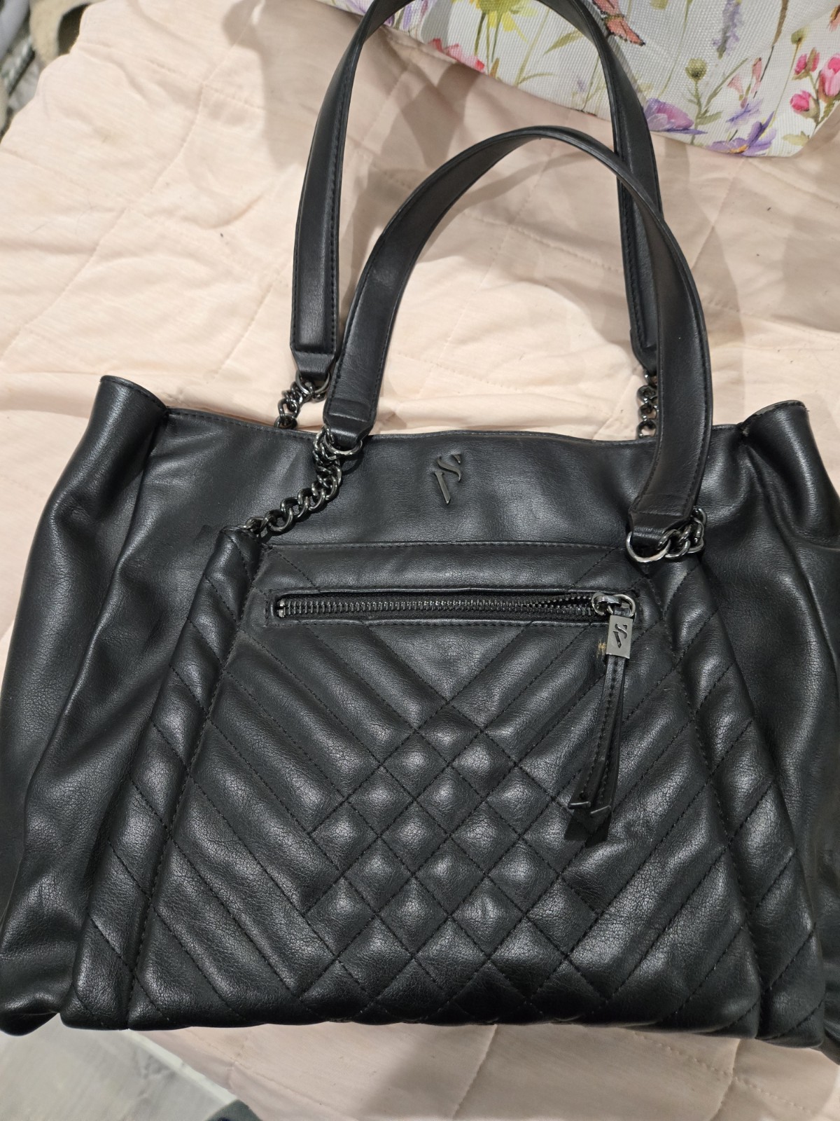 Simply Vera Vera Wang Black Quilted Tote, Zip Closure, Detachable Strap