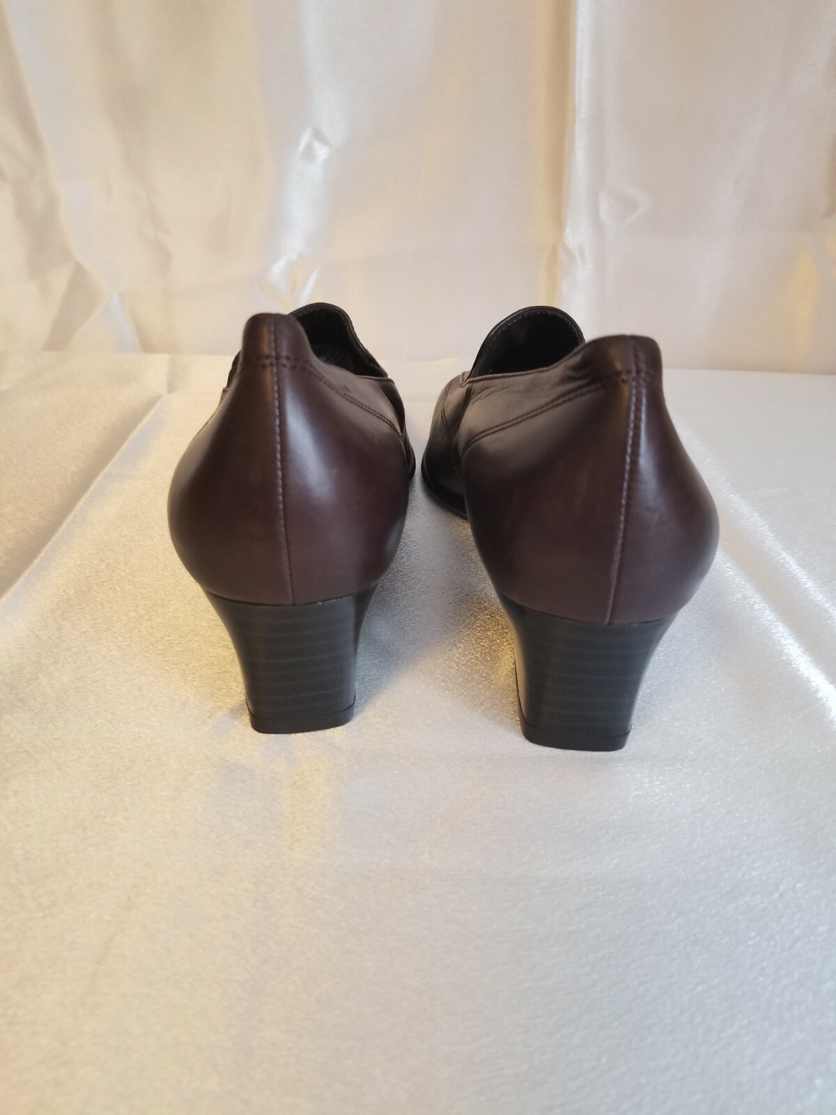Theresia M “Nancy” Brown Leather Women Shoes. Size US 6.5, Euro 37.5, UK 4.5