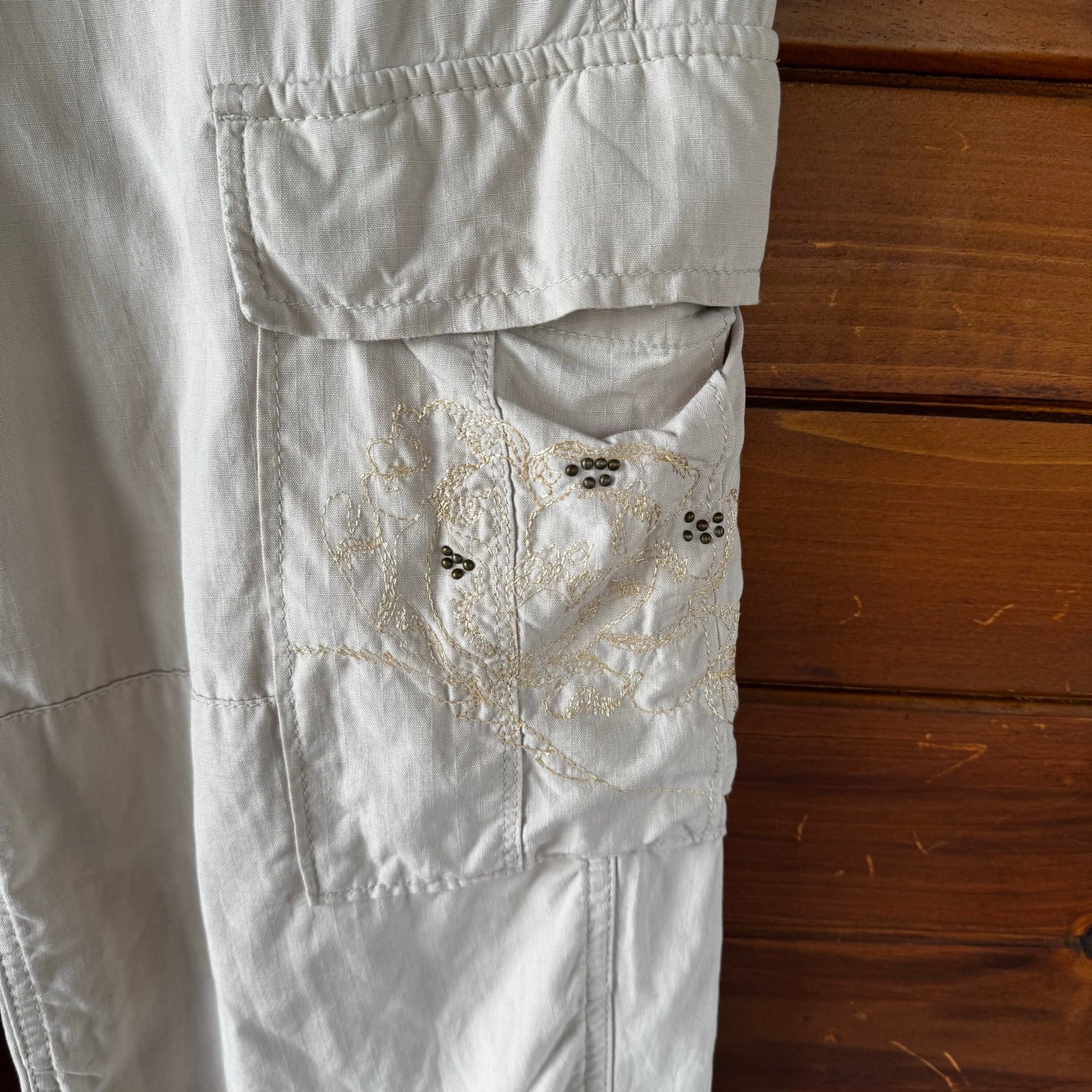 VTG Y2K DANANG Masti Oat Silk Medium Rise Embroidered Cargo Capri Pants Size M