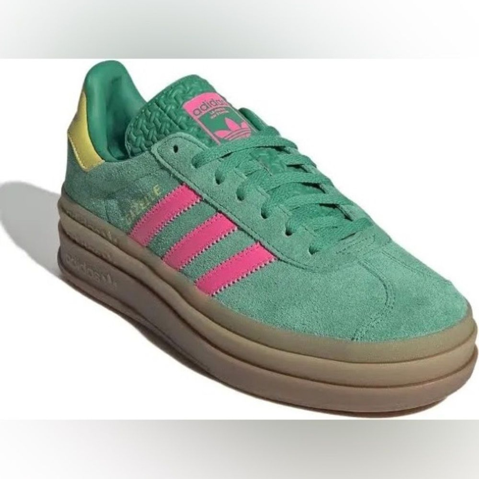 NWT Adidas Gazelle Bold in Court Green & Lucid Pink with a platform sole Size 10