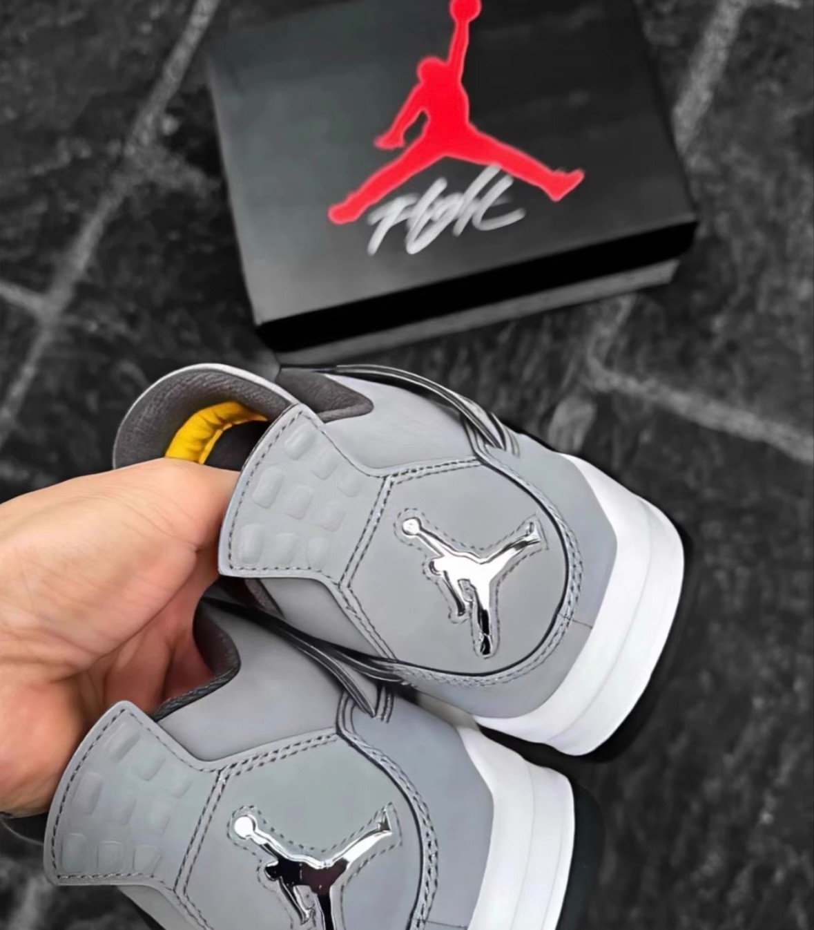 Nike Air Jordan 4 “Cool Grey” Men’s Retro Mid Top Basketball Shoes