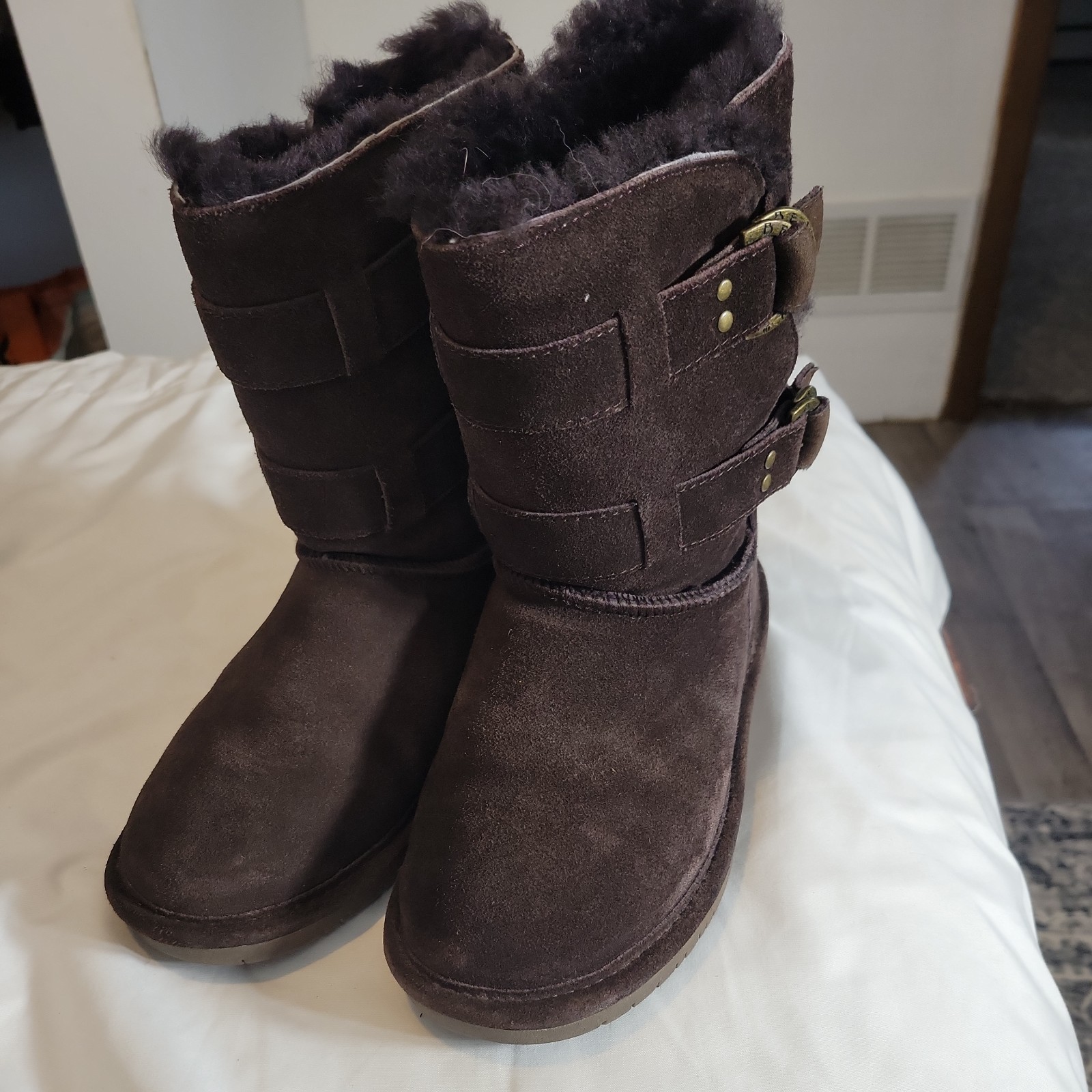 BEARPAW Women’s Brown Suede Faux Fur Lined Buckle Mid-Calf sz7 Snow Boots Size 8