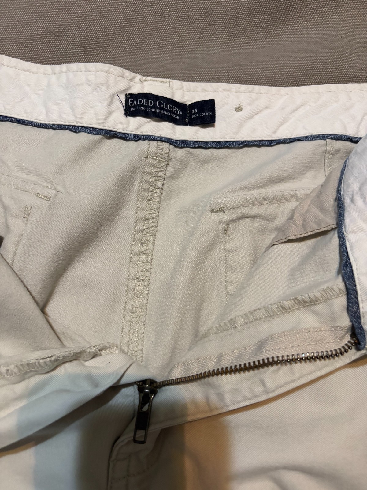 Faded Glory Men’s Cargo Shorts – Light Gray – Size 36 – Made in Bangladesh