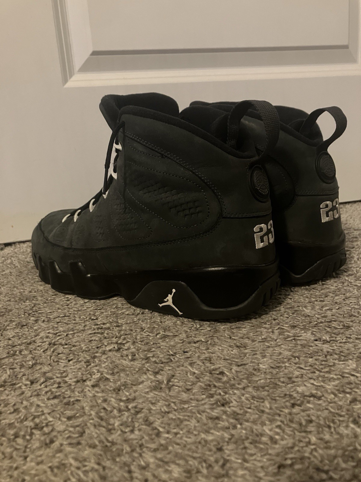 Jordan Air Jordan 9 Retro Anthracite/White-Black 2015 302370-013 Men’s size 13