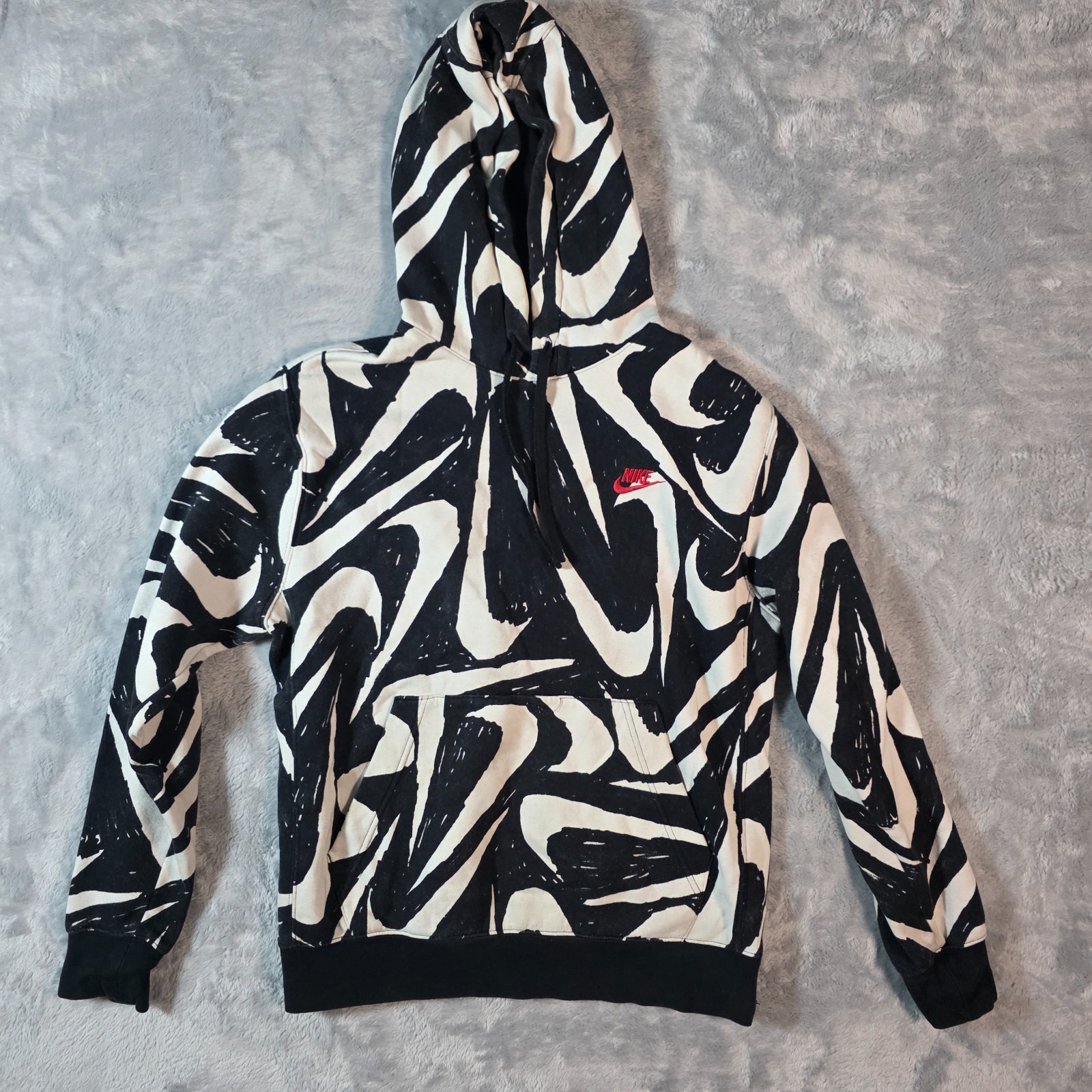 Men’s Nike All Over Print Pullover Hoodie Black/White Medium