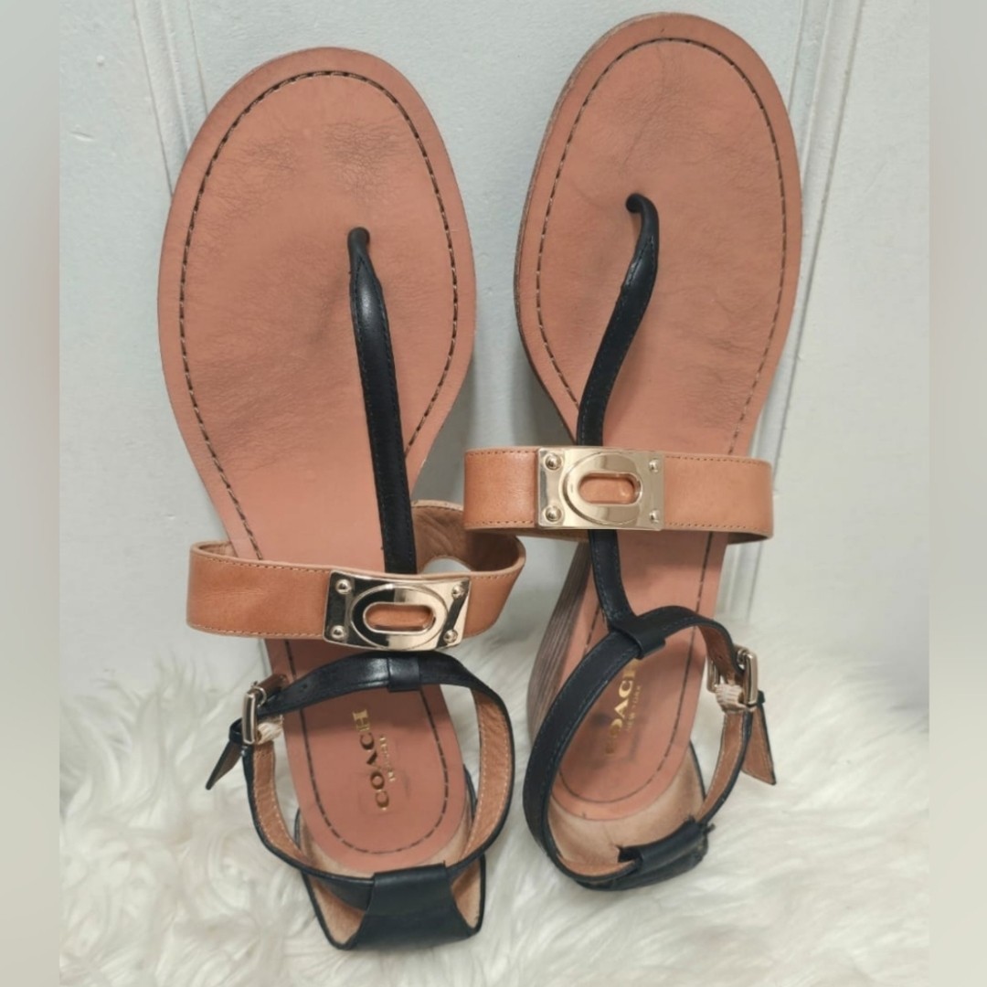 Coach Wedge Low (1-1.9 in) Heel Height Sandals for Women’s Size 9B