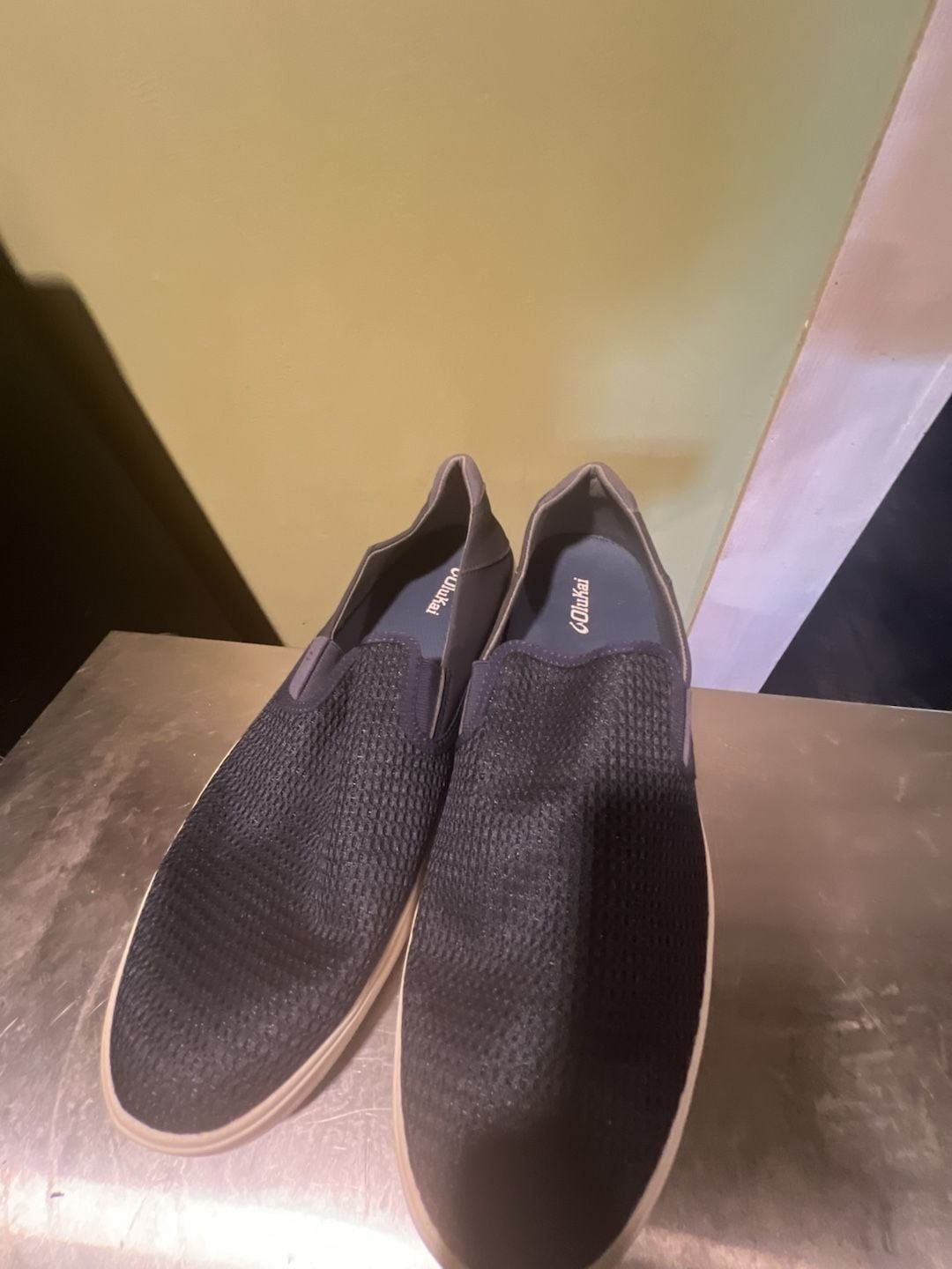 OluKai Lae’ahi Men’s Slip-On Mesh Sneakers