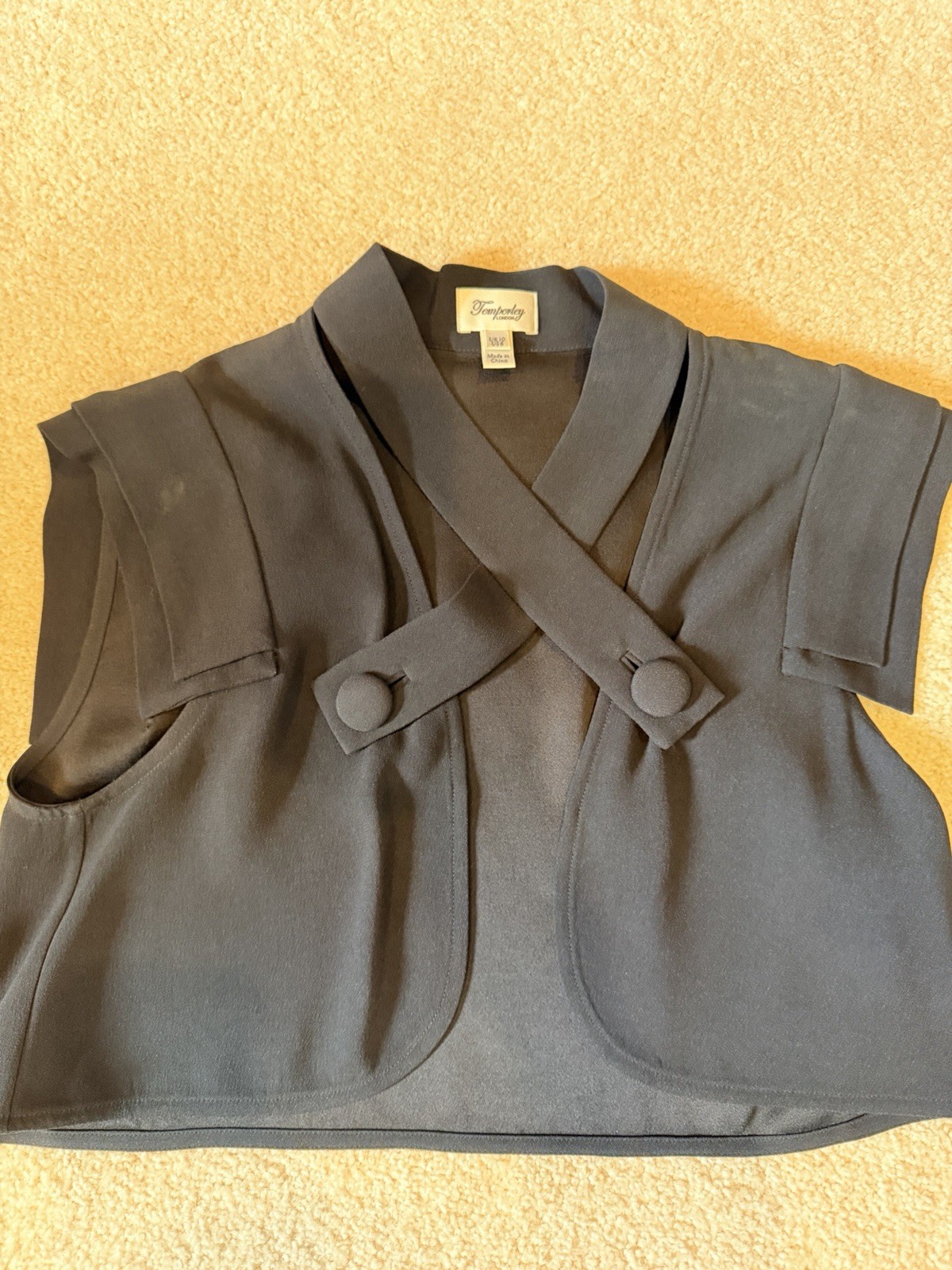 Temperly London Cap Sleeve Cropped Jacket /Top Women’s Size 6 , UK 10