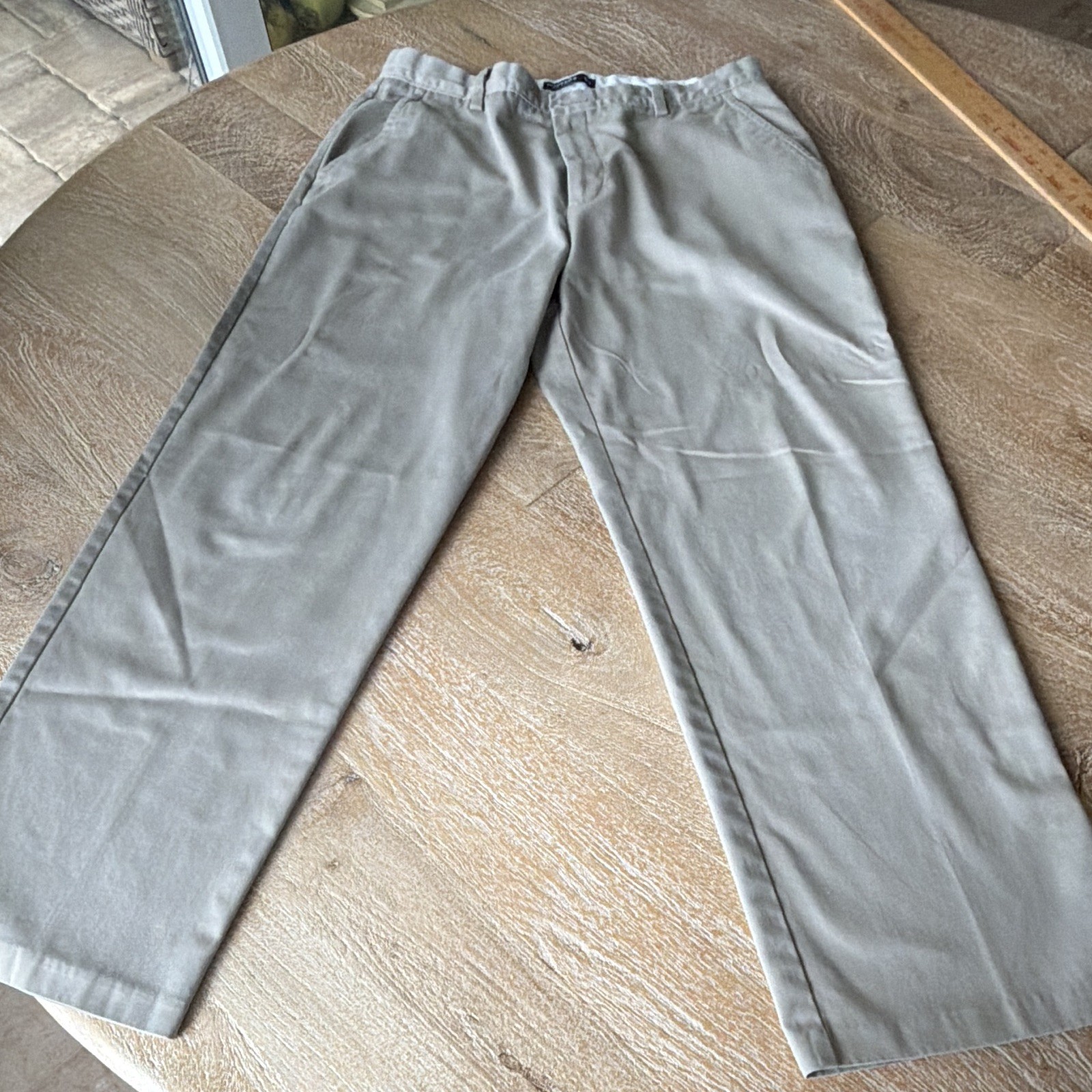 Dockers Easy Khaki Men’s Beige Solid Twill Khaki Pants Cotton Blend 34W30