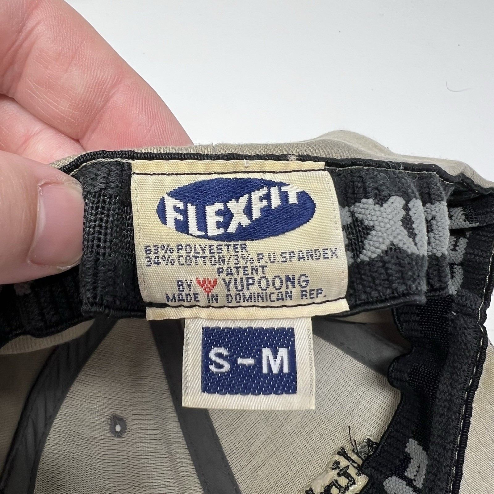 Vintage Slightly Stoopid Hat Mens Small Medium Beige Flexfit Skunk Records RARE
