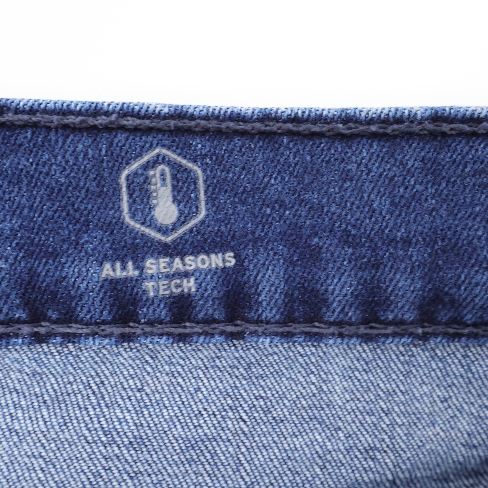 Levi’s 502 Regular Taper All Seasons Stretch Tech Jeans Blue Mens 34×31