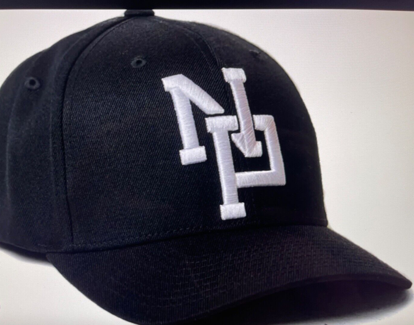 NWT NASTY PIG INTERLOCK NP CAP/BLACK/WHITE ACRYLIC/WOOL/SPANDEX SM/MED