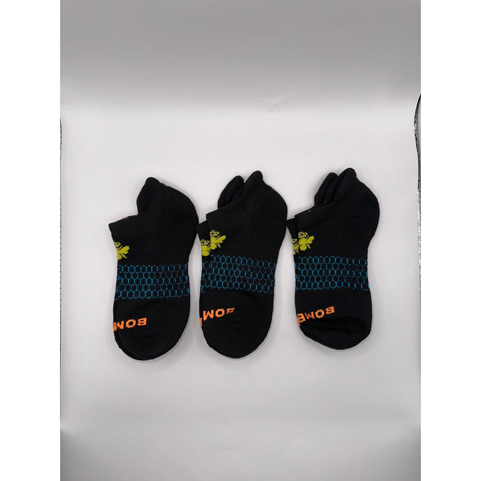 Bombas 3 Pairs Women’s Ankle Socks athletic Honeycomb Size Small 4-7.5 Black