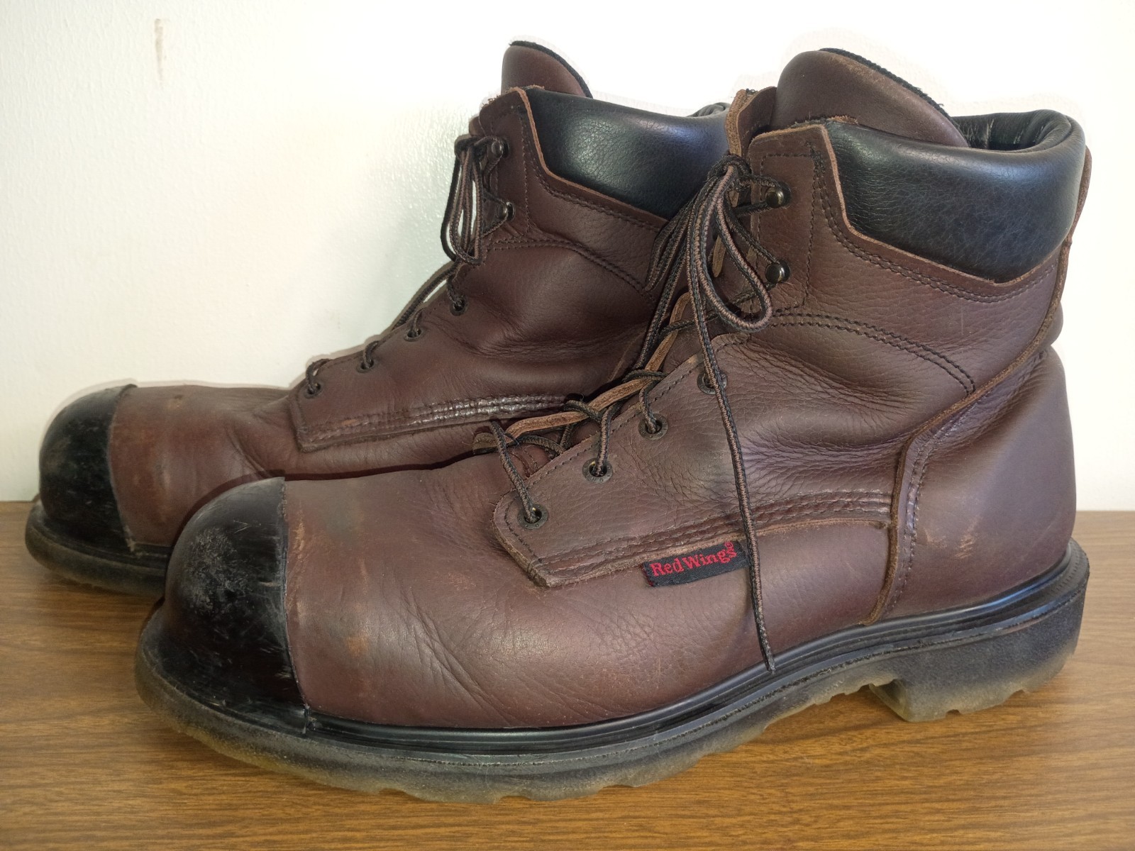 RED WING Sz. 14US/48EU 2240 SuperSole Safety Rated Work Boot w Tuff Toe App