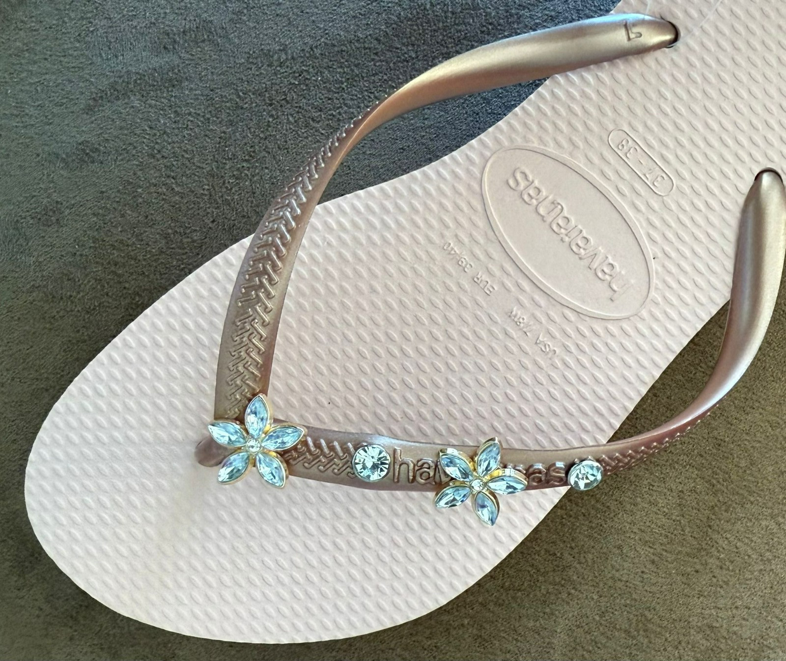 Original Havaianas Flip Flops Women Slim with Flowers and Personalized Charm