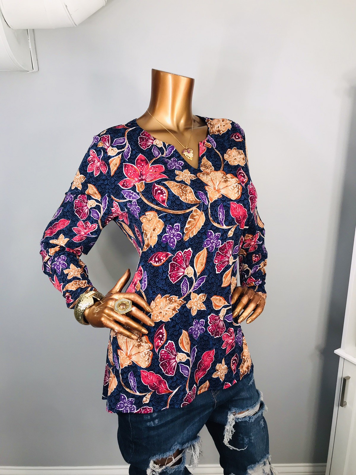 Susan Graver L Top Stretch Loose Fit Floral Prints Blouse Tunic Long Slv Low Cut