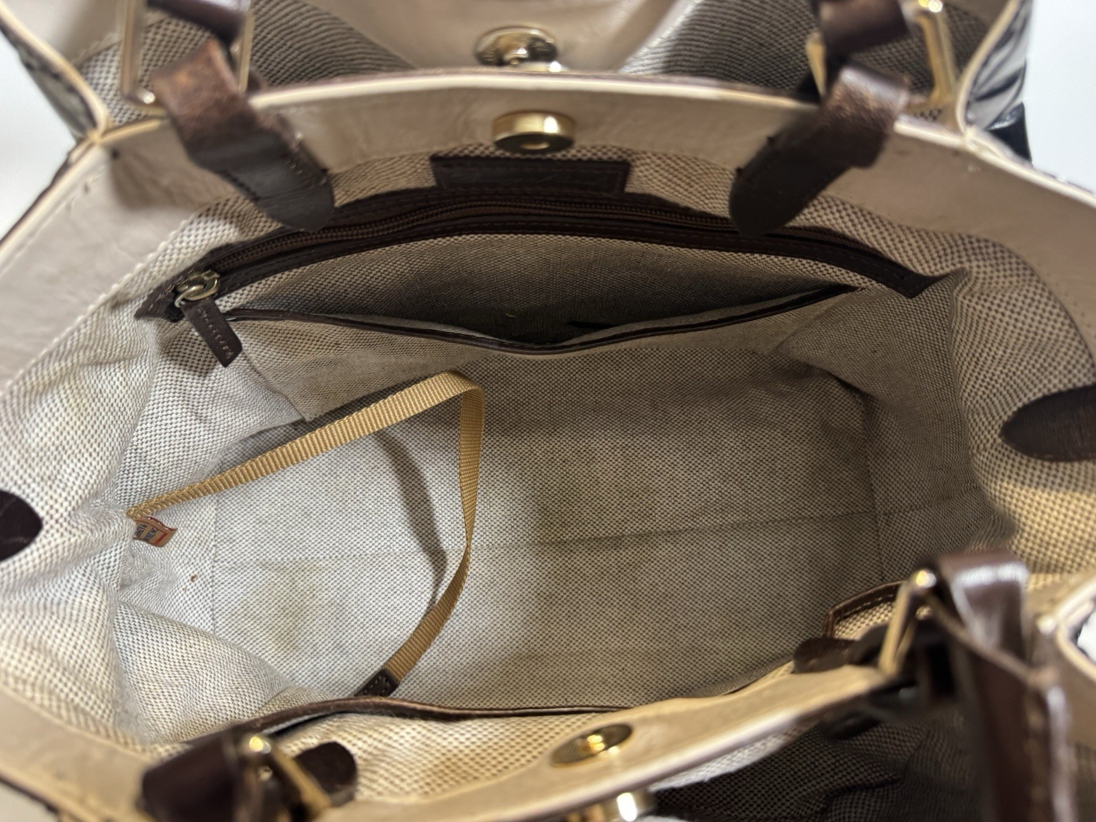 Dooney & Bourke Black Barlow Satchel Top Handle Detachable Strap Gold Hardware