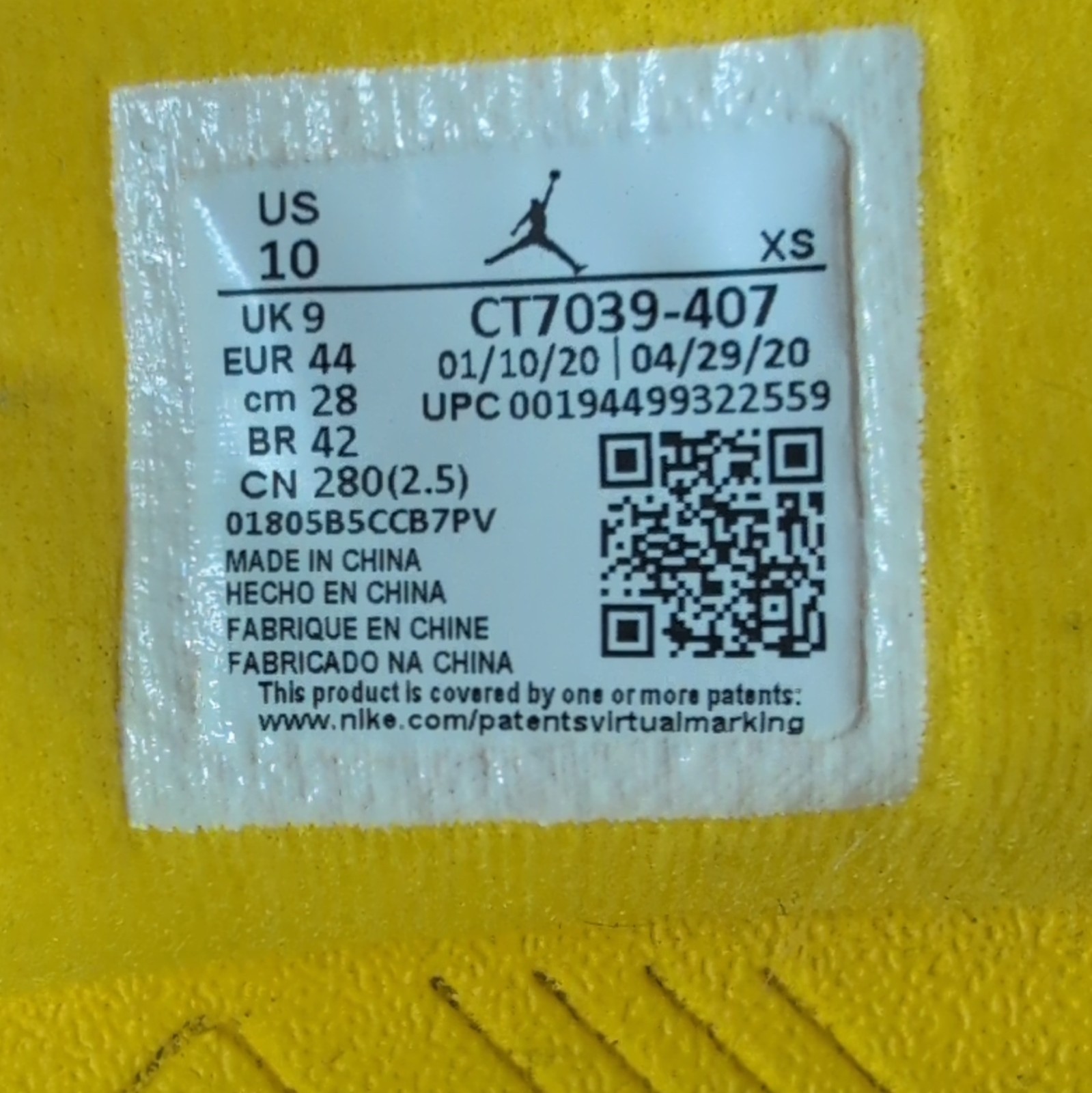 Jordan CT7039-407 Michigan Slide Sandals Blue/Yellow Logo Men’s US 10