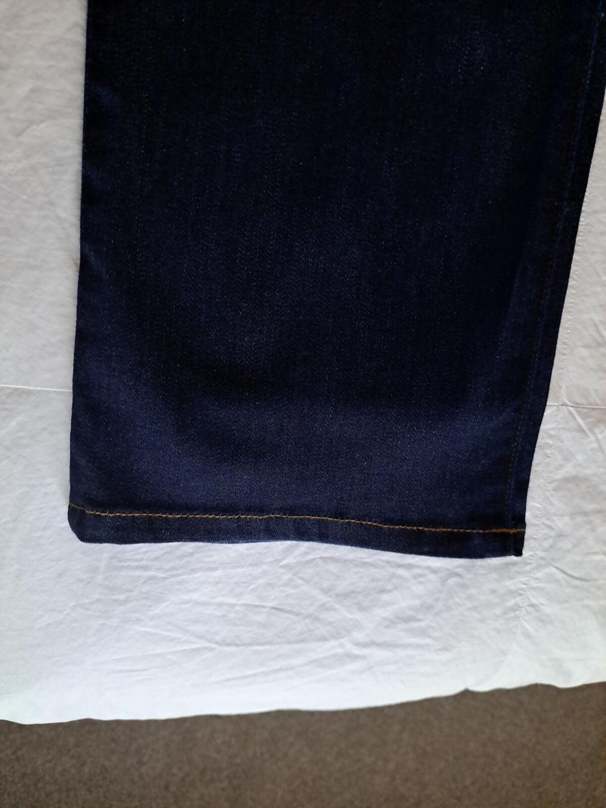 Eileen Fisher Organic Cotton Straight Ankle Jean Size 12 EUC Returns Accepted