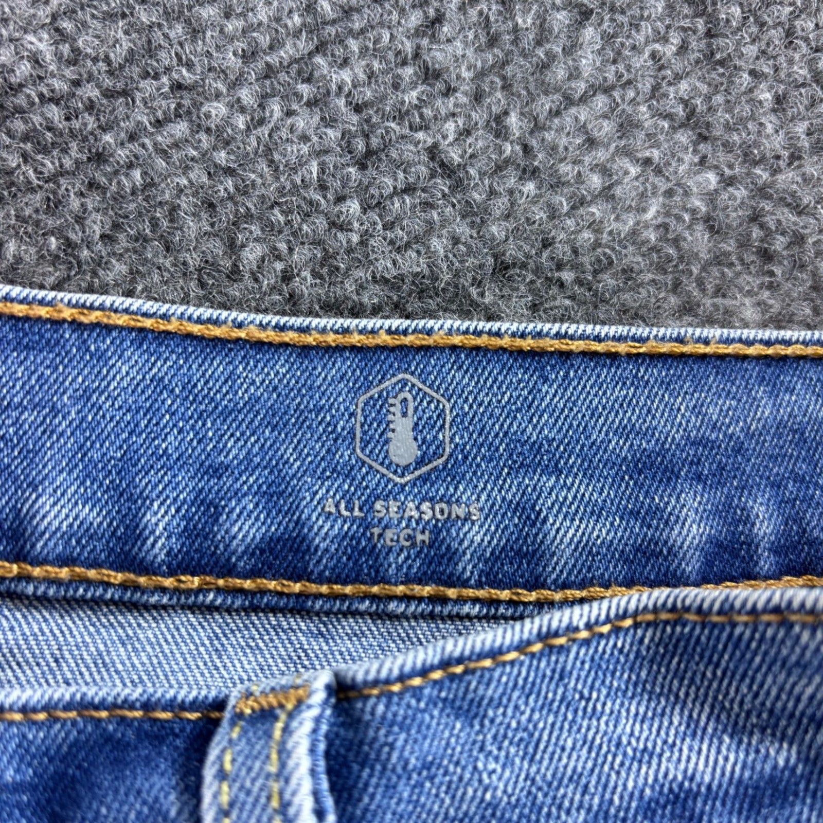 Levi’s 541 Athletic Taper Mens 31×32 Blue All Seasons Tech WaterLess Jeans