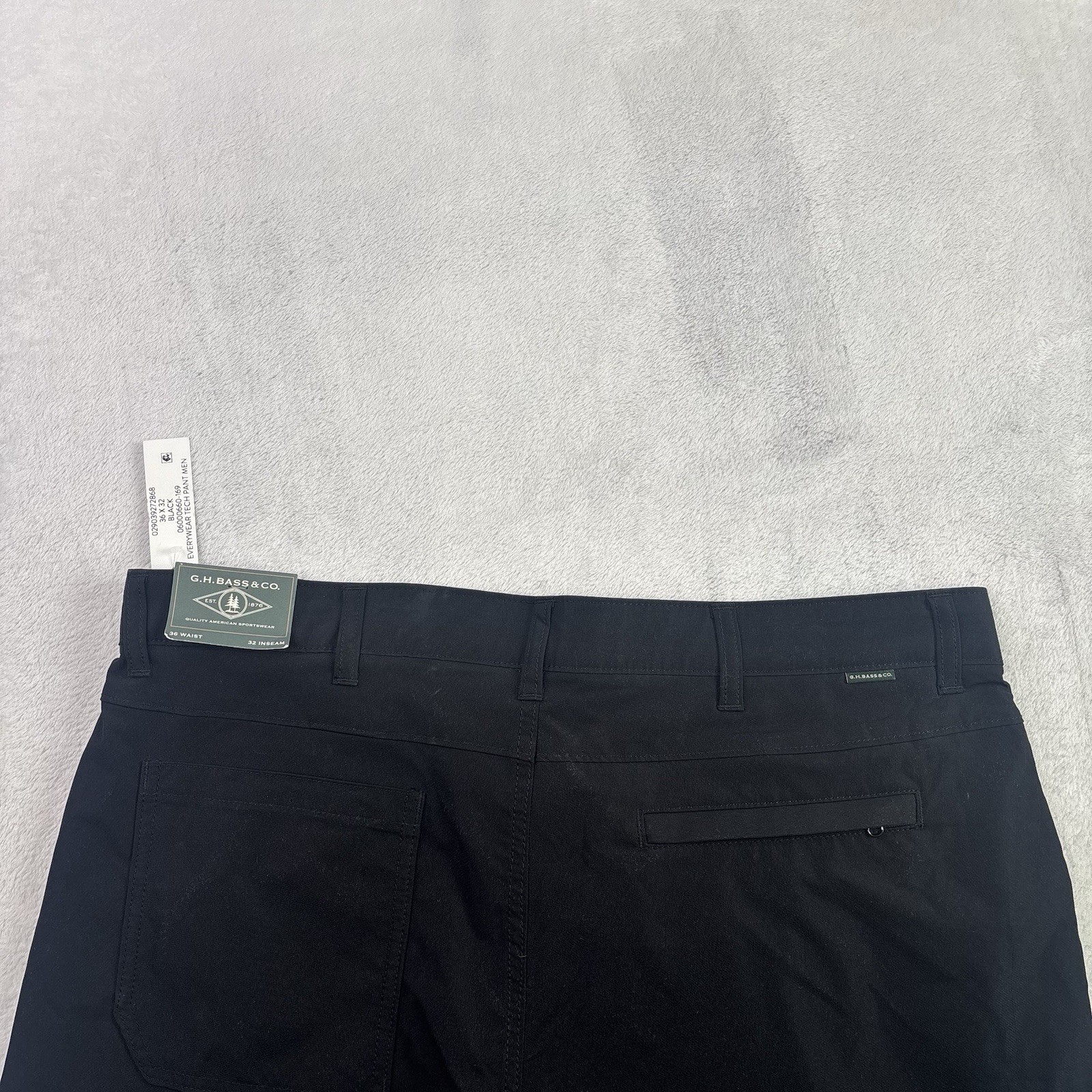 GH Bass & Co Everywhere Tech Pants Black Men’s Waist 36″ x 32″ Inseam NWT