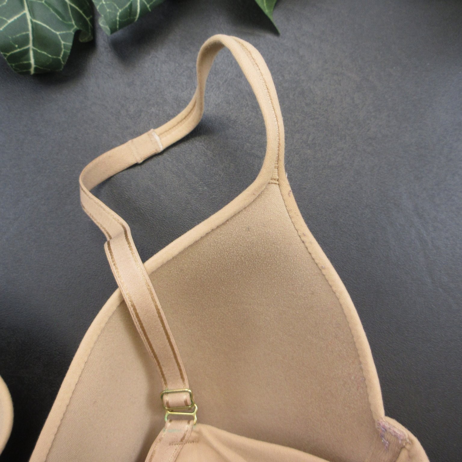 Soma Women’s 34D Nude Full Coverage Padded Underwire Bra Nylon Spandex