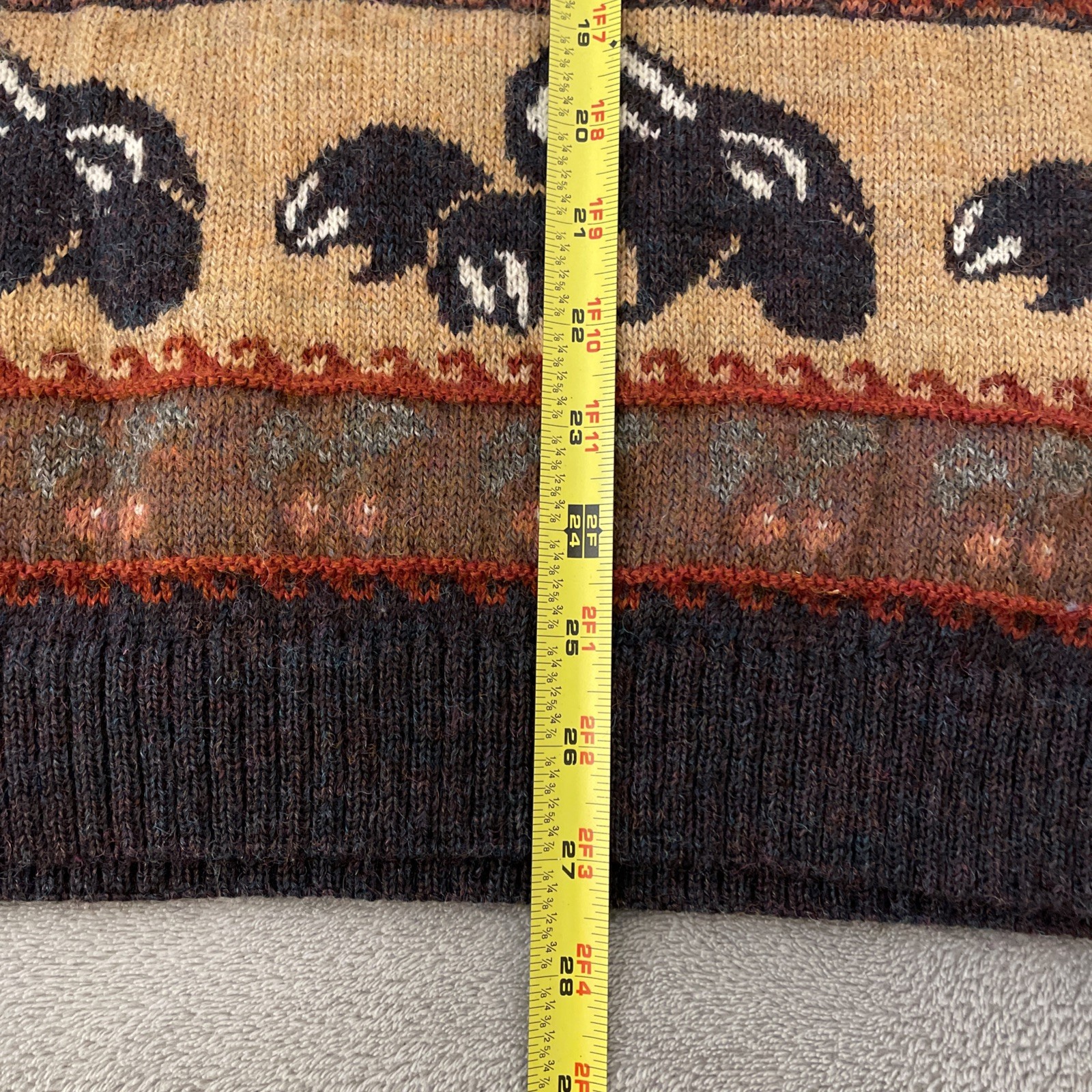 Vintage Concept Knitwear Wool Jumper Made In Britain Adult XL Skunks Hedgehogs