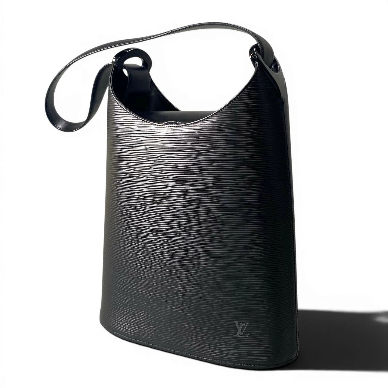 Louis Vuitton M52812 Shoulder Bag Well Saw Black Epi Ta1