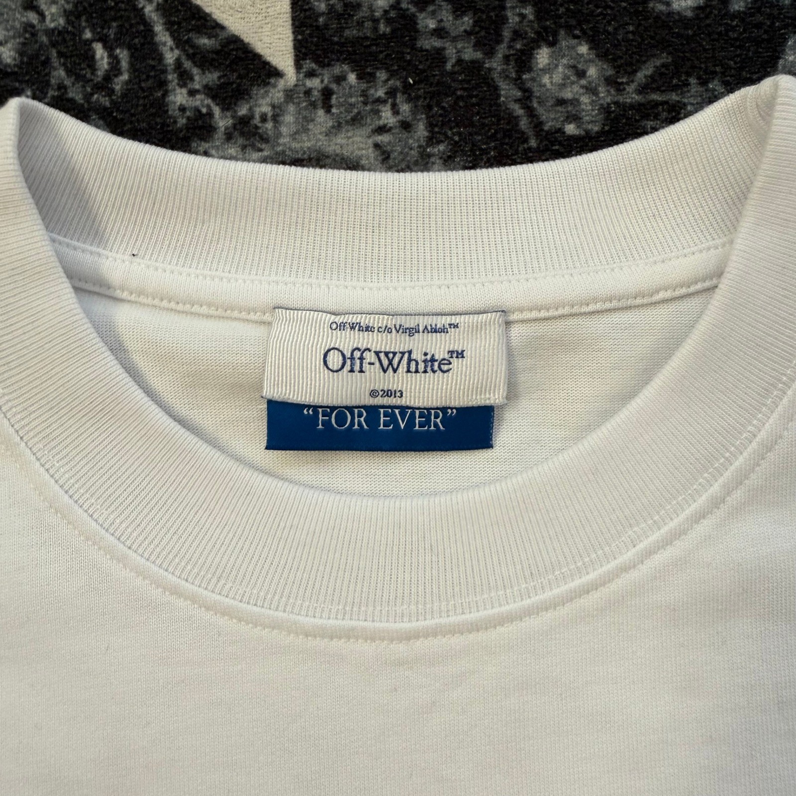 Off-White c/o Virgil Abloh Script Logo T-Shirt White Medium NWT Authentic 🕊️✨