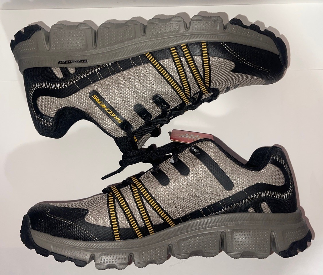 Skechers Memory Foam Wide Fit Men’s 9.5W Tan Black Walking Comfort Sneakers