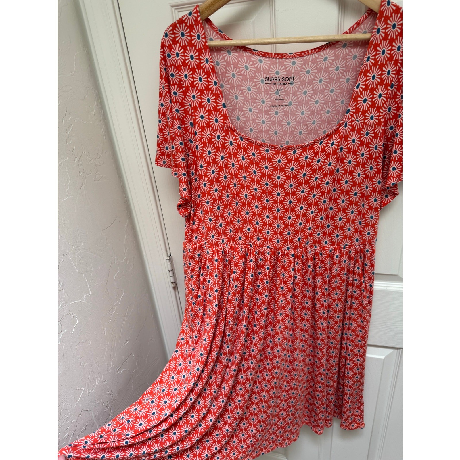 Torrid Skater Silouhette Sunny Days Nasturtium Soft Knit Dress Size 1 (1X,14/16)