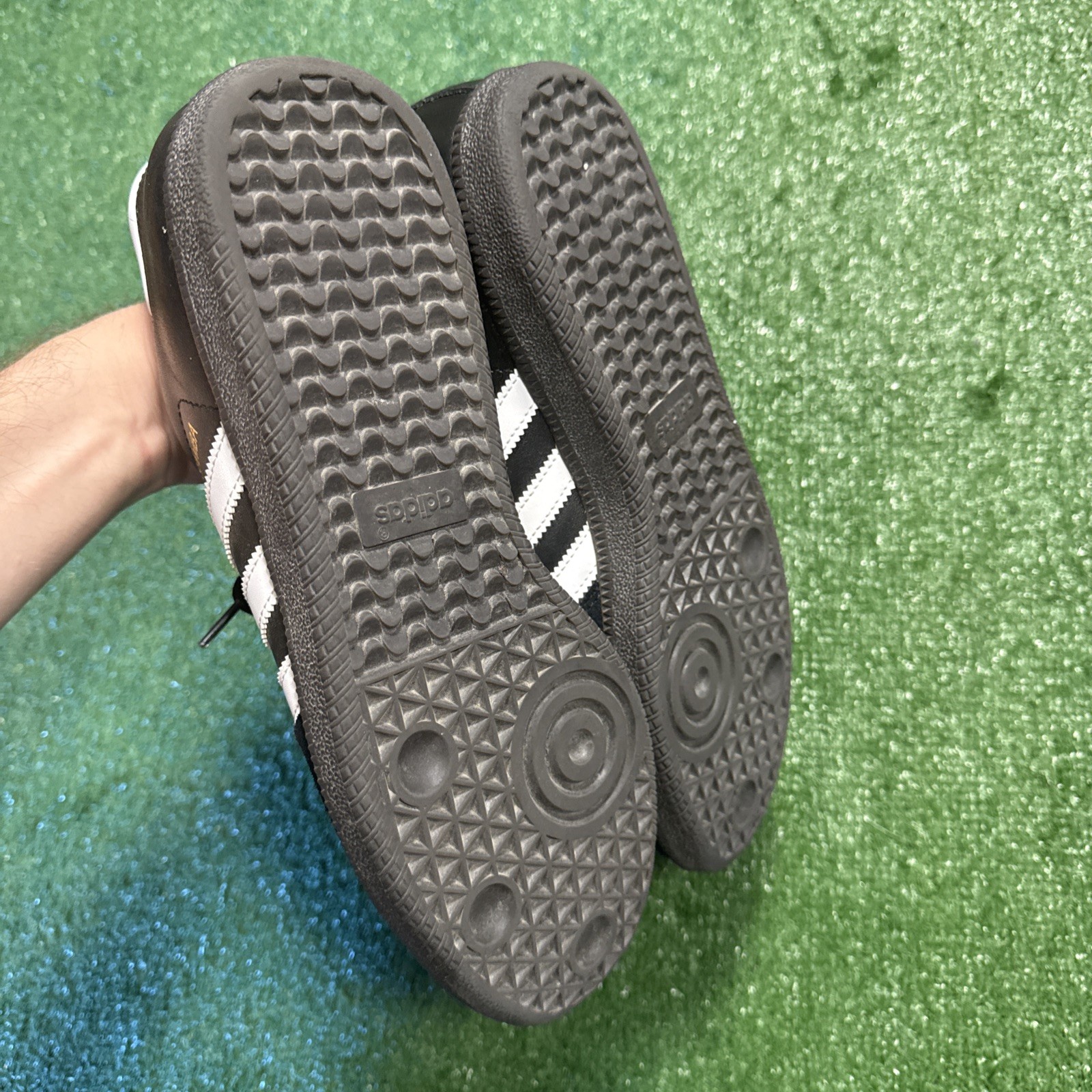 Adidas Samba Shoes Mens Size 10.5 Black Leather Indoor Soccer Sneakers 034563