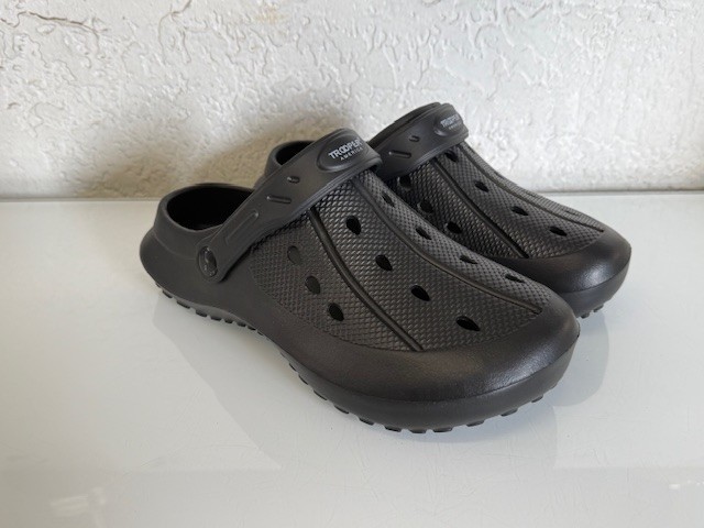 Trooper America Unisex-Adult KC-004 EVA Clogs, Black – Size Men 4 / Women 6