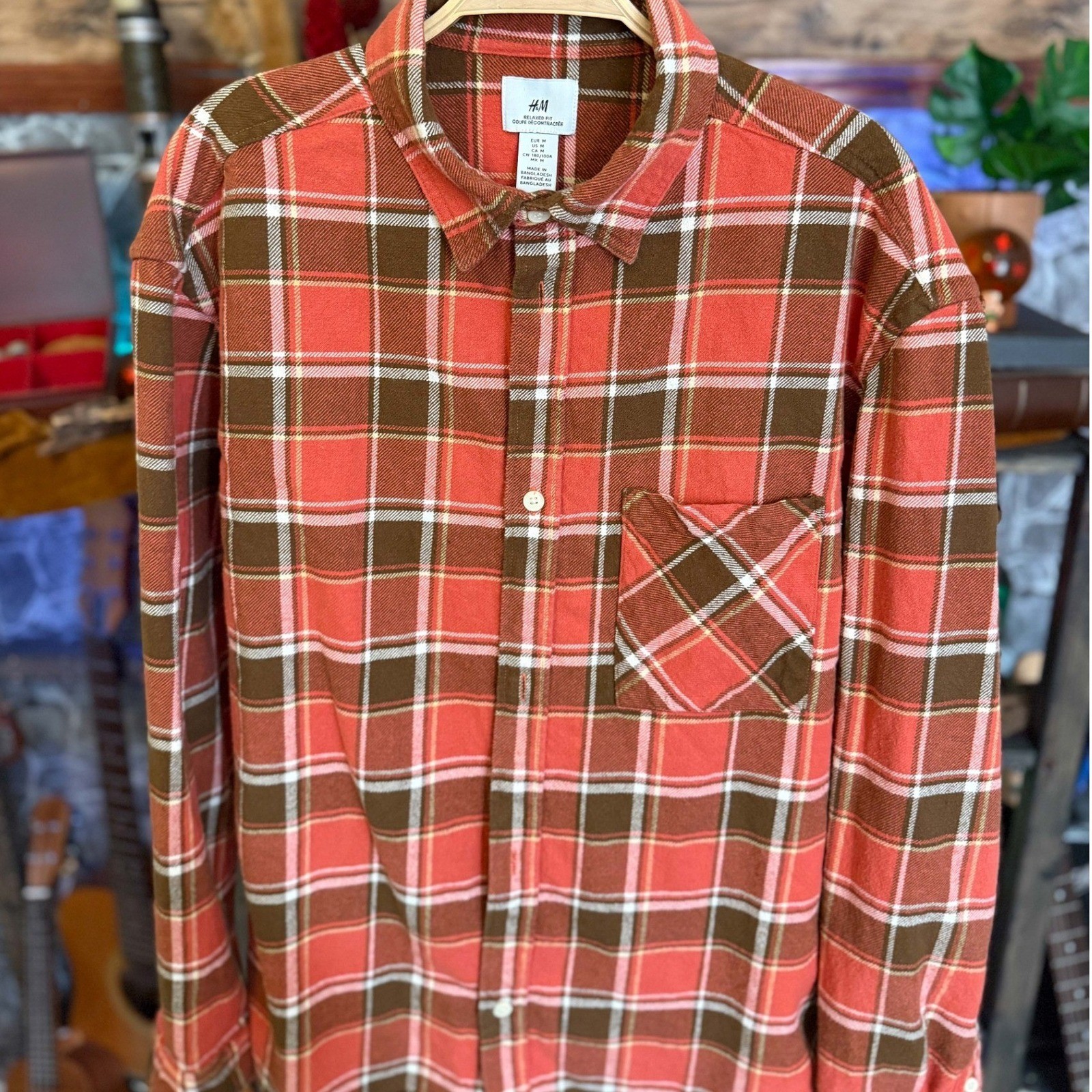 Relaxed Fit Flannel Shirt Orange Brown Plaid Mens Medium Button Up Grunge Fit