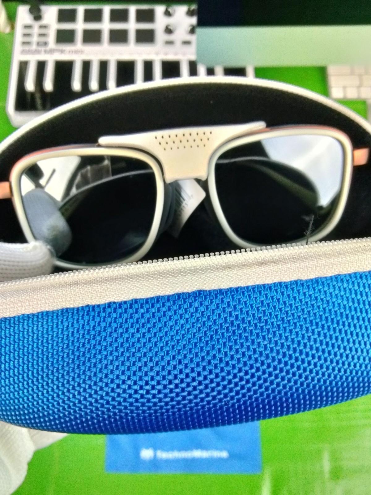 TechnoMarine Unisex Polarized Sunglasses Silver Mirror Beige WHT Trim TR90 Frame