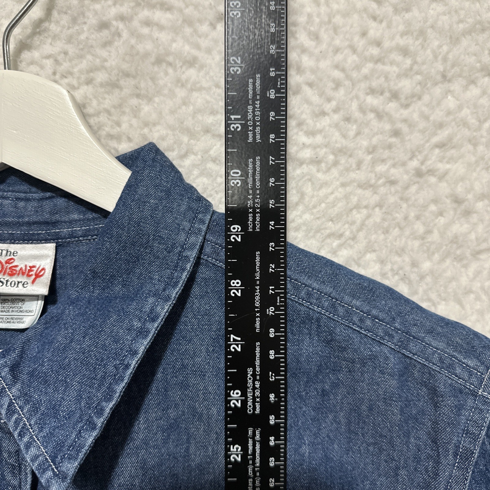 VTG Disney Store Women’s L Blue Denim Button-Down Shirt Chest Pocket Logo