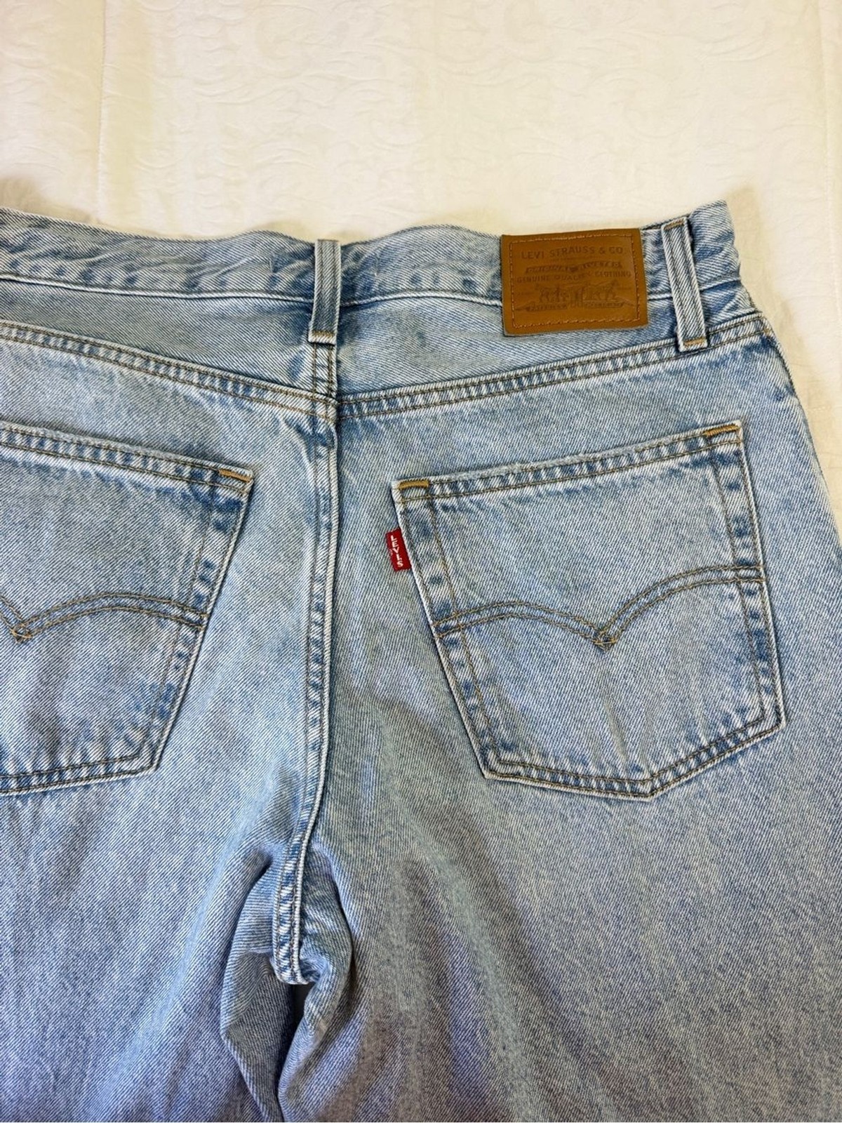 Levi’s Baggy Dad Jeans Womens 28 Light Wash High Rise Relaxed Wide Leg Denim