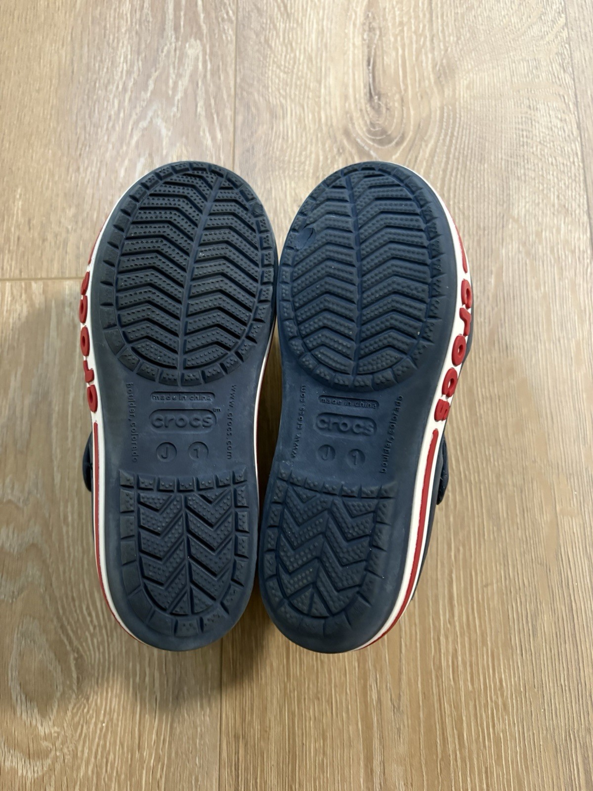 Kids Croc Bayaband Sandals Navy/ Pepper | Size J 1