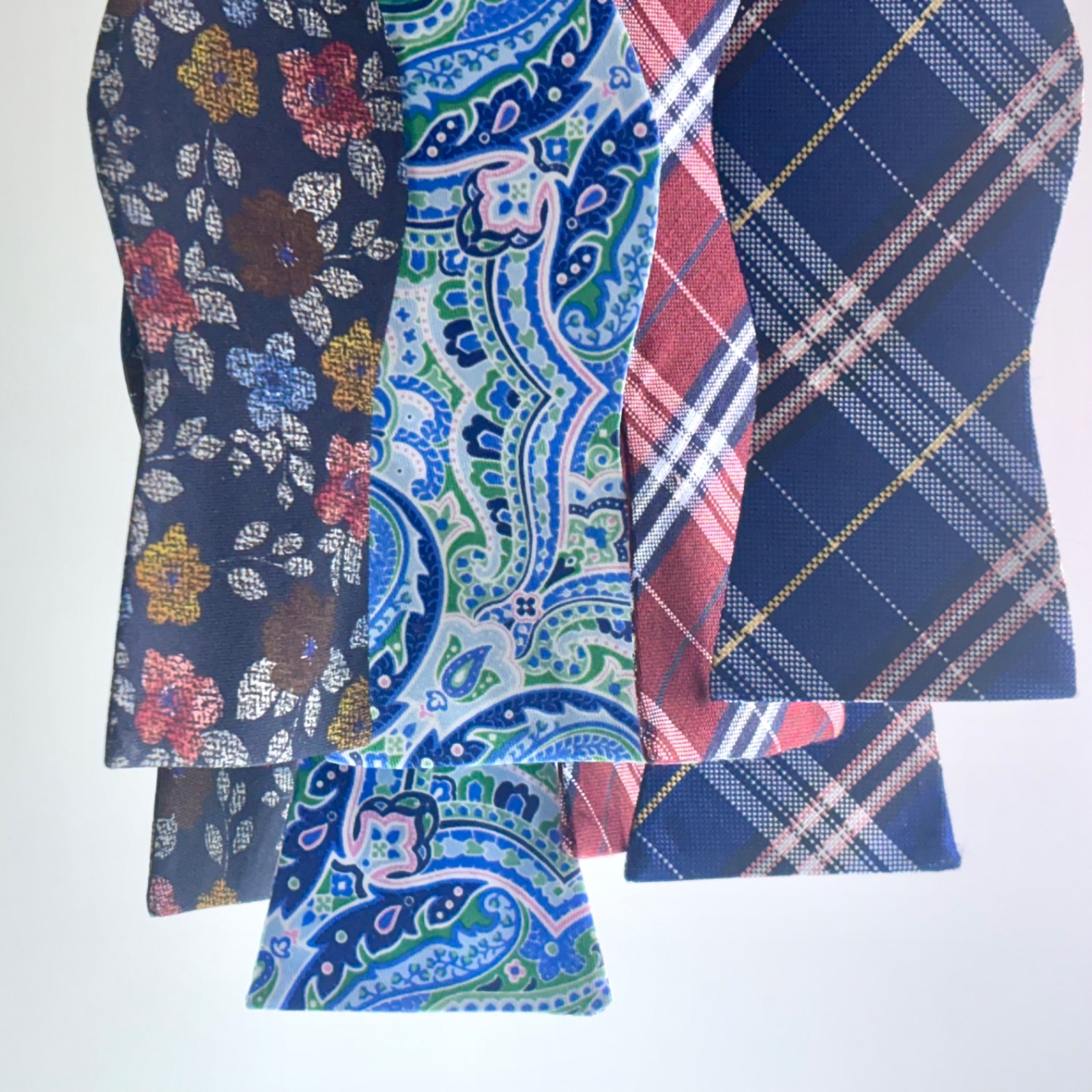 Daniel Cremieux Men’s Designer Bow Tie 100% Silk Adjustable Floral Paisley Plaid
