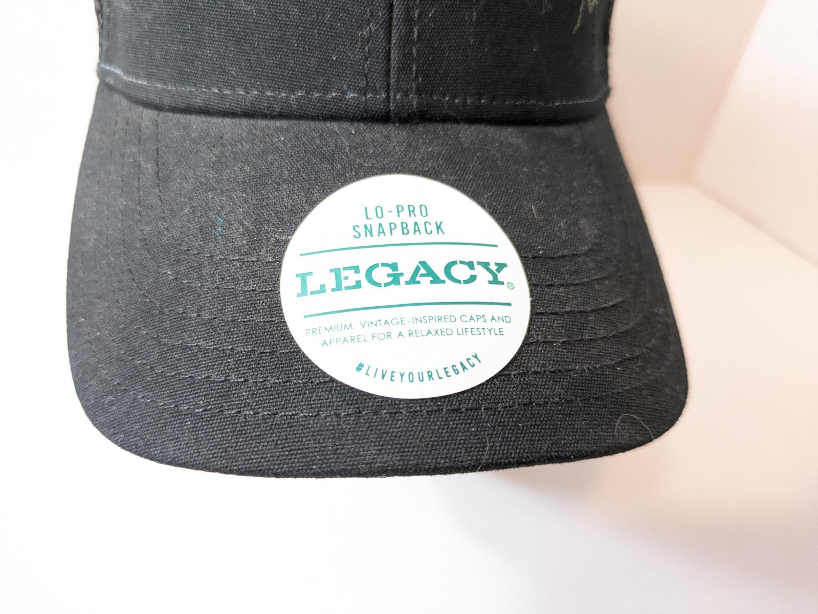 Legacy Lo Pro Snapback Live your Hat Mens One Size Bee Logo Trucker