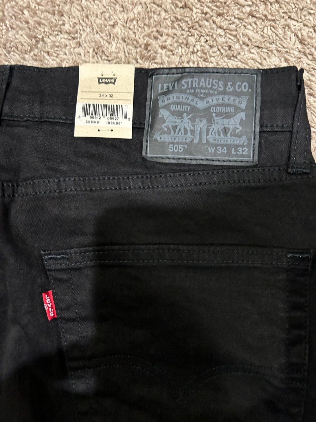 Levi’s 505 Jeans Regular Fit W/Stretch Black Size 34X32 NWT RT$69.5 1469 D18