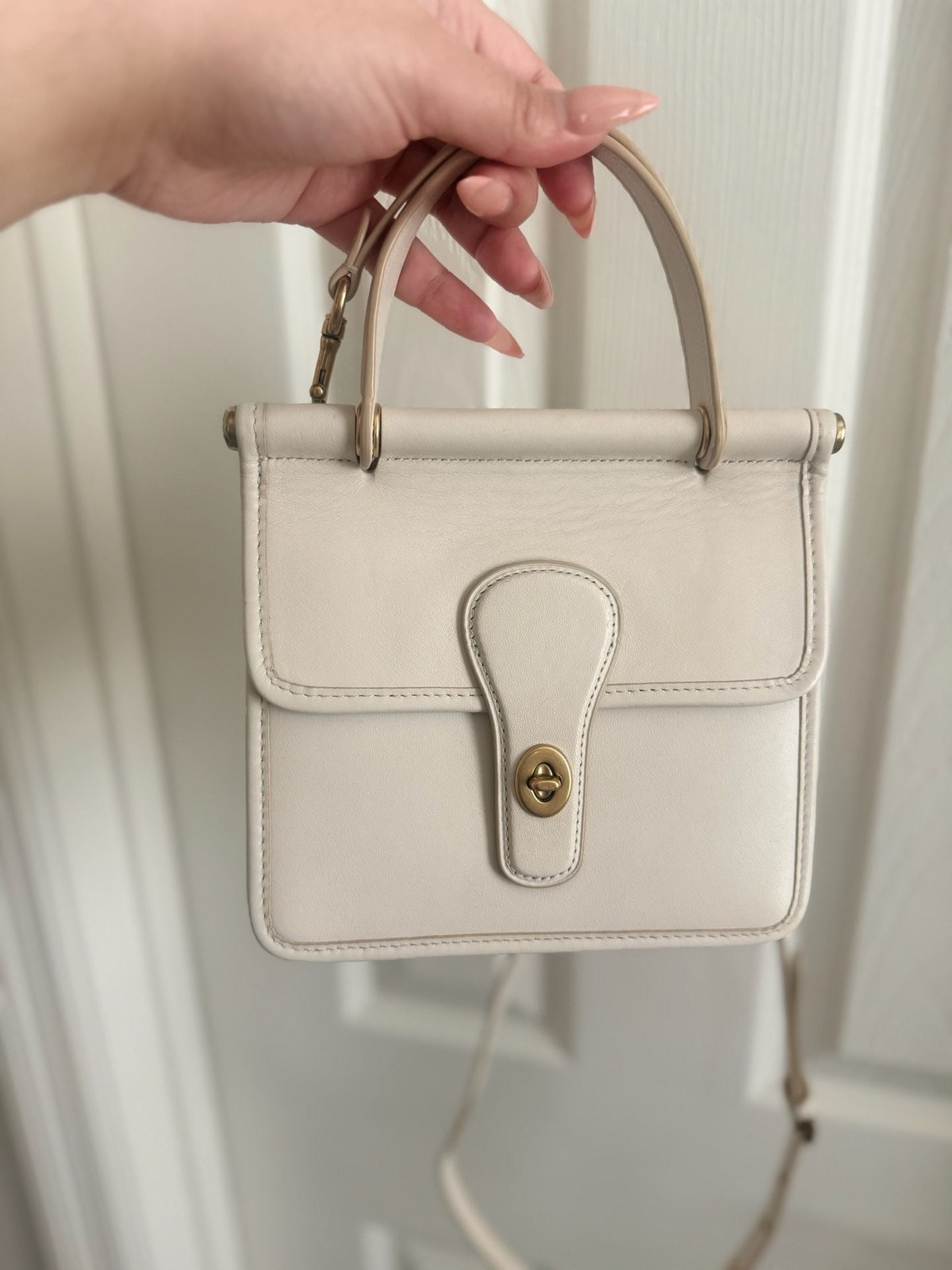 Coach Willis Top Handle 18 in Chalk Glovetanned Leather