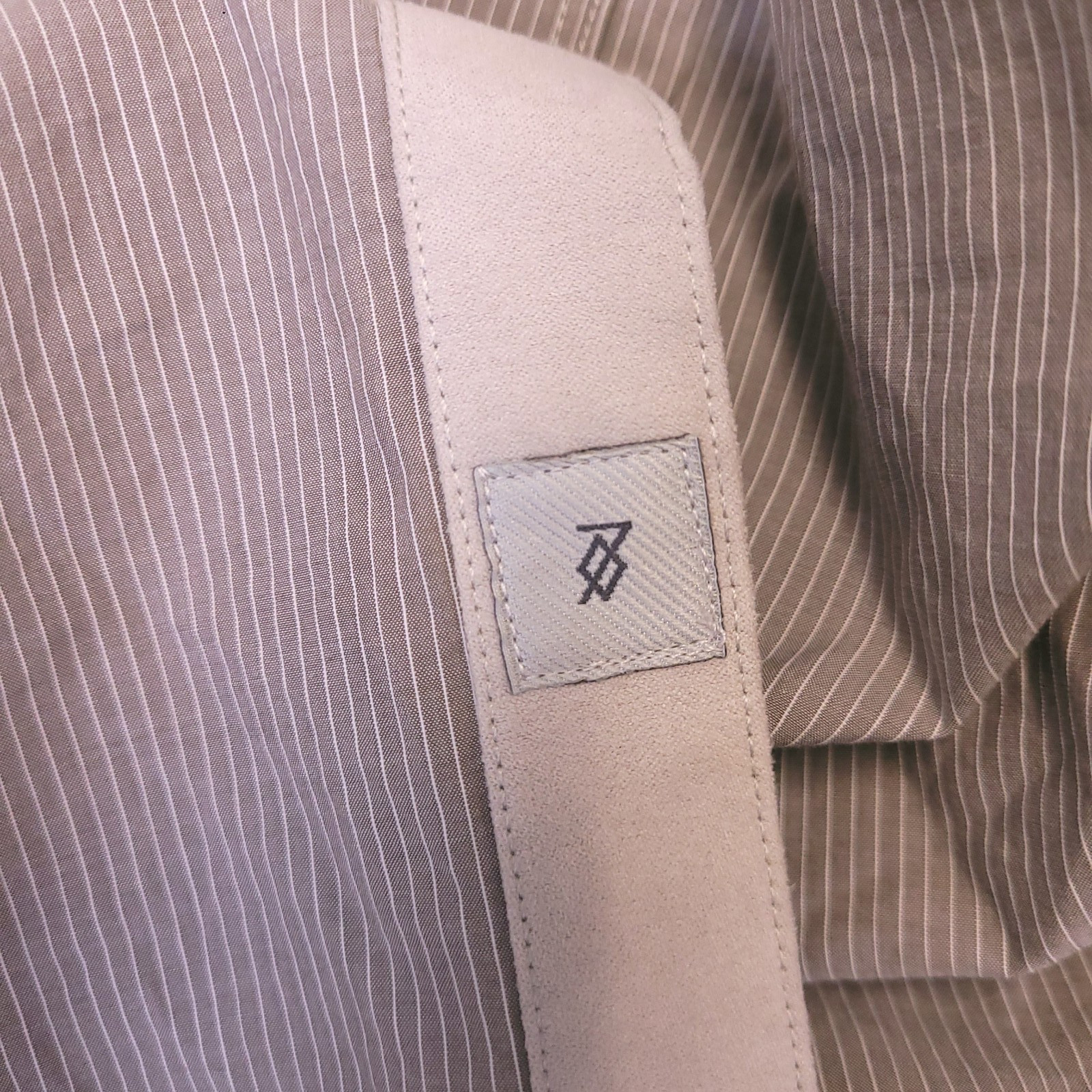 7D 7 Diamonds Radio Protector Fit 2XL Button Up Striped Flip Cuff Contrast Trim