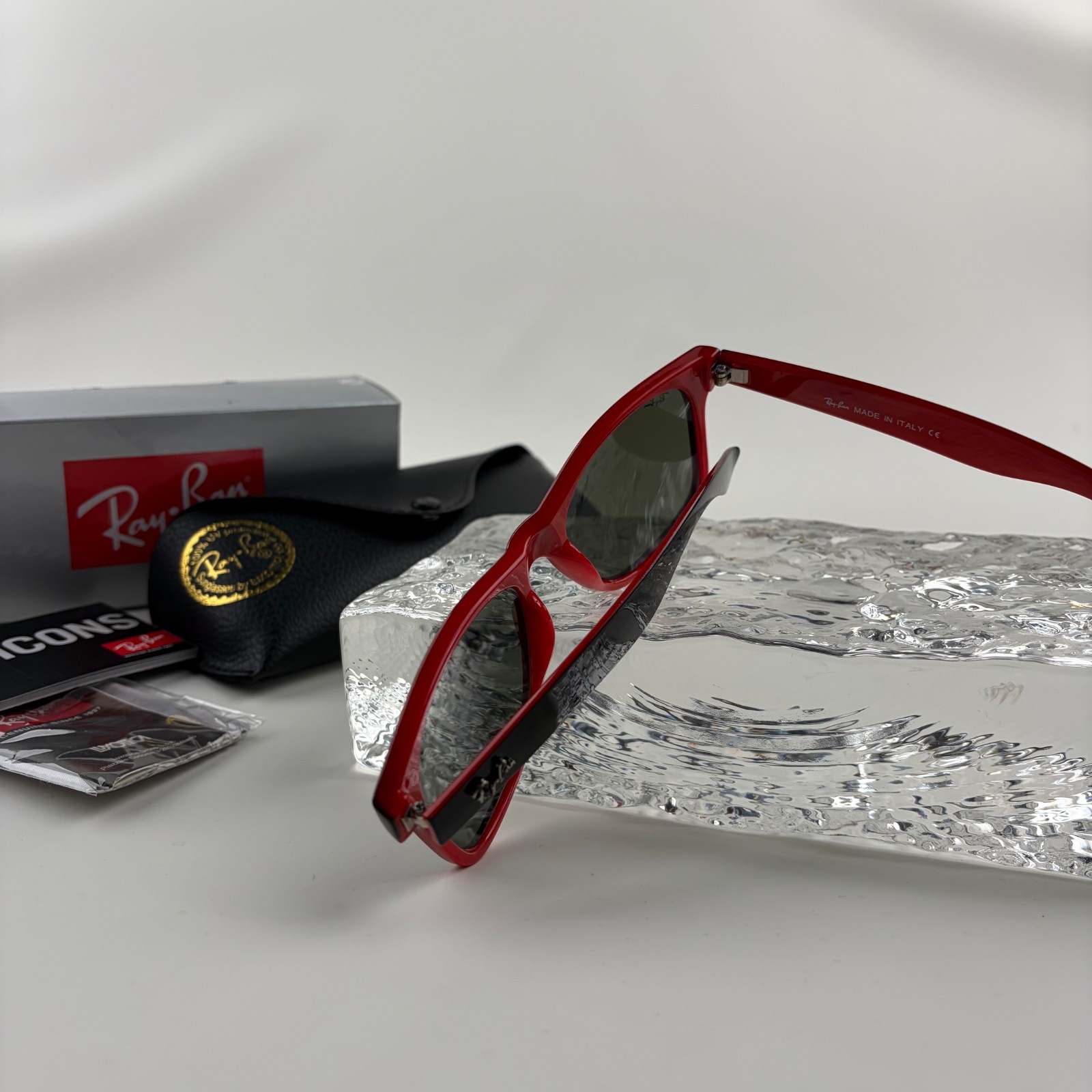 New In Box – Ray-Ban Wayfarer RB2140 Black Red Sunglasses Full Set