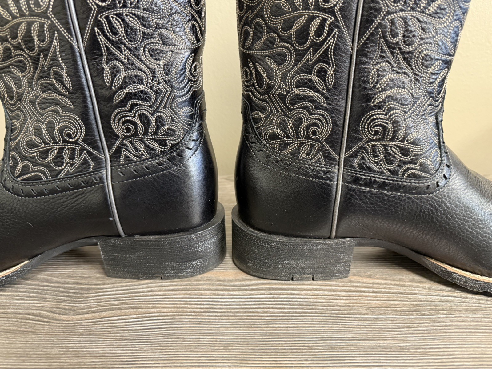 Ariat Womens Round Up Remuda Western Boot Black Deertan Size 10 Square toe