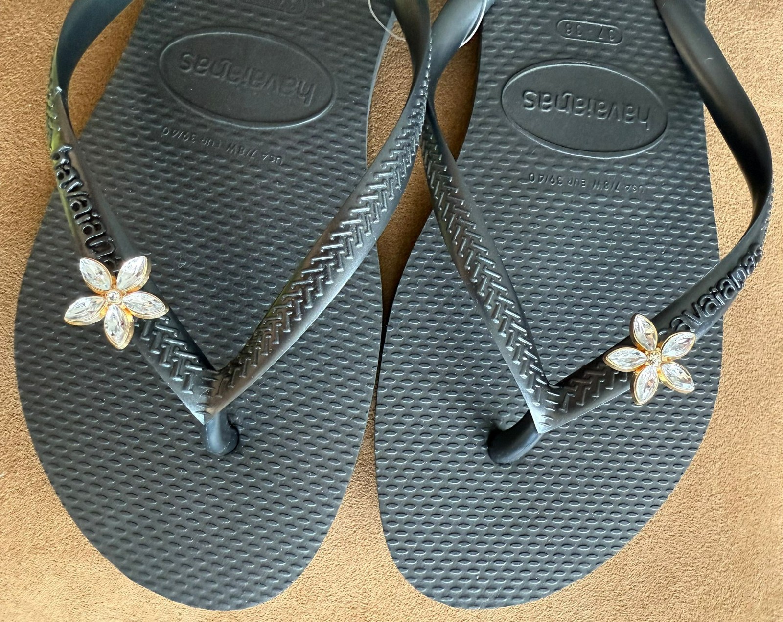 Original Havaianas Flip Flops Women Slim with Flowers and Personalized Charm