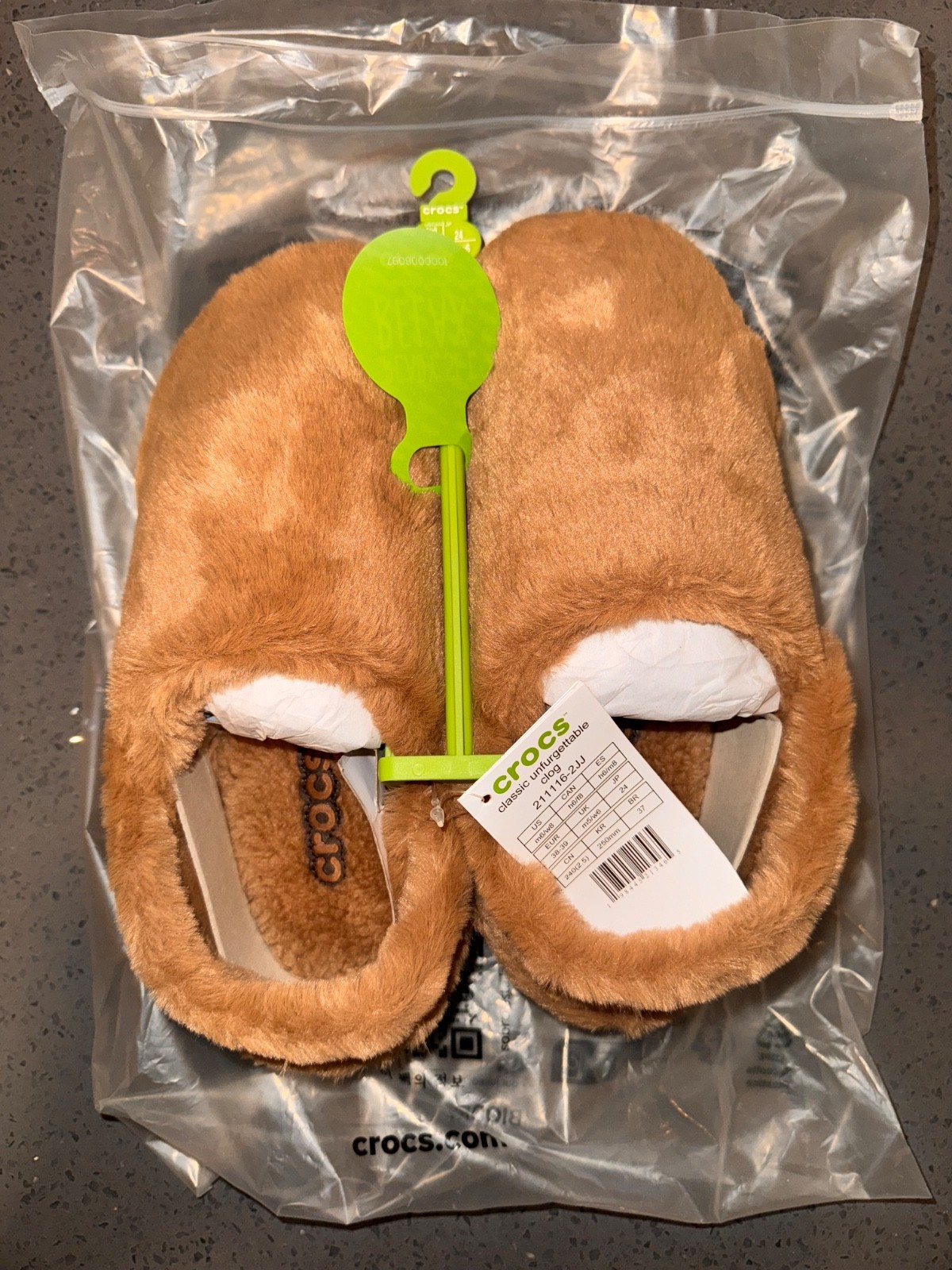 Crocs Classic Unforgettable Clog Milk Chocolate Fuzzy Slip-On W8/M6 & M11
