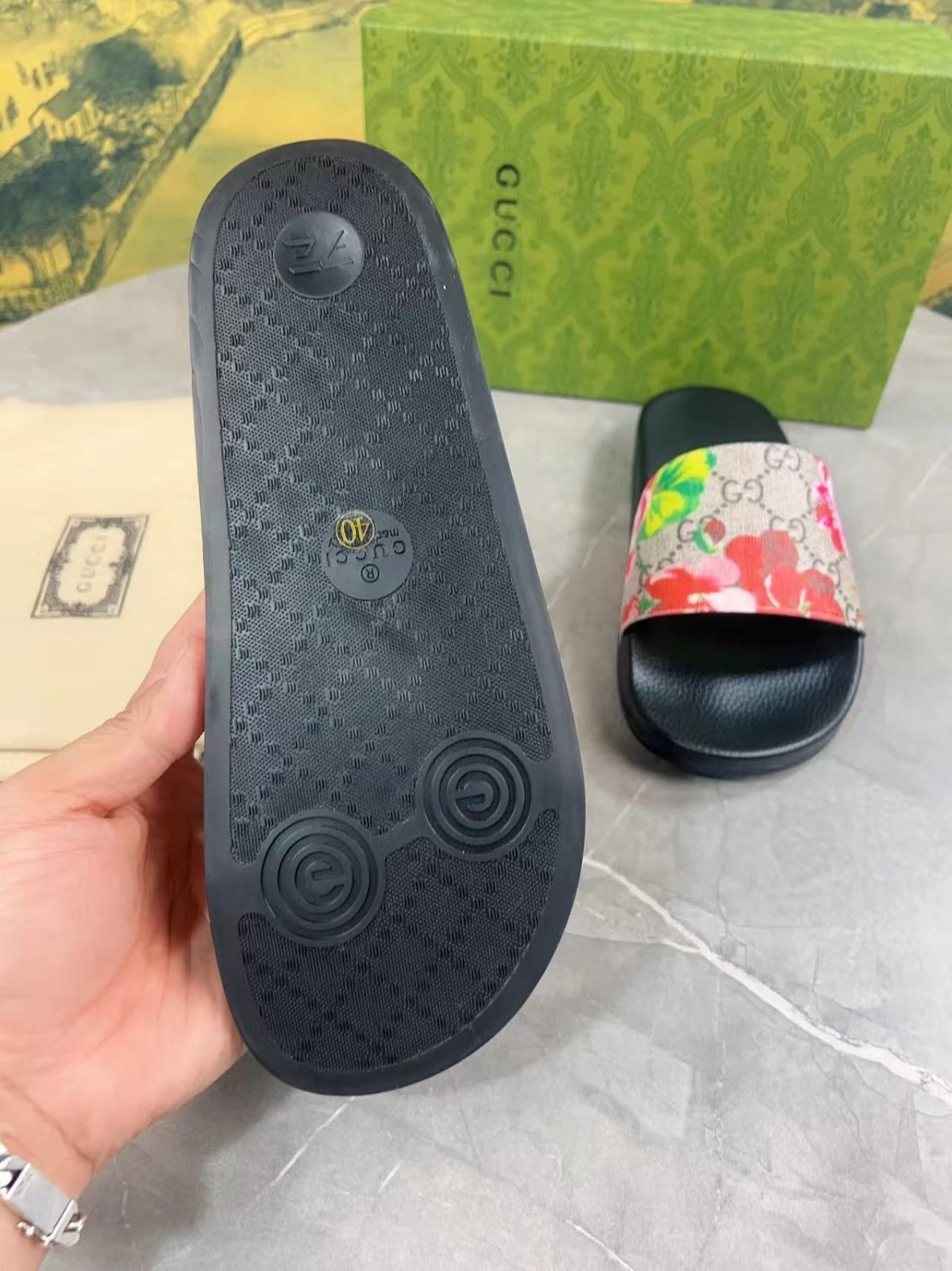 Gucci Floral GG Slide Sandals